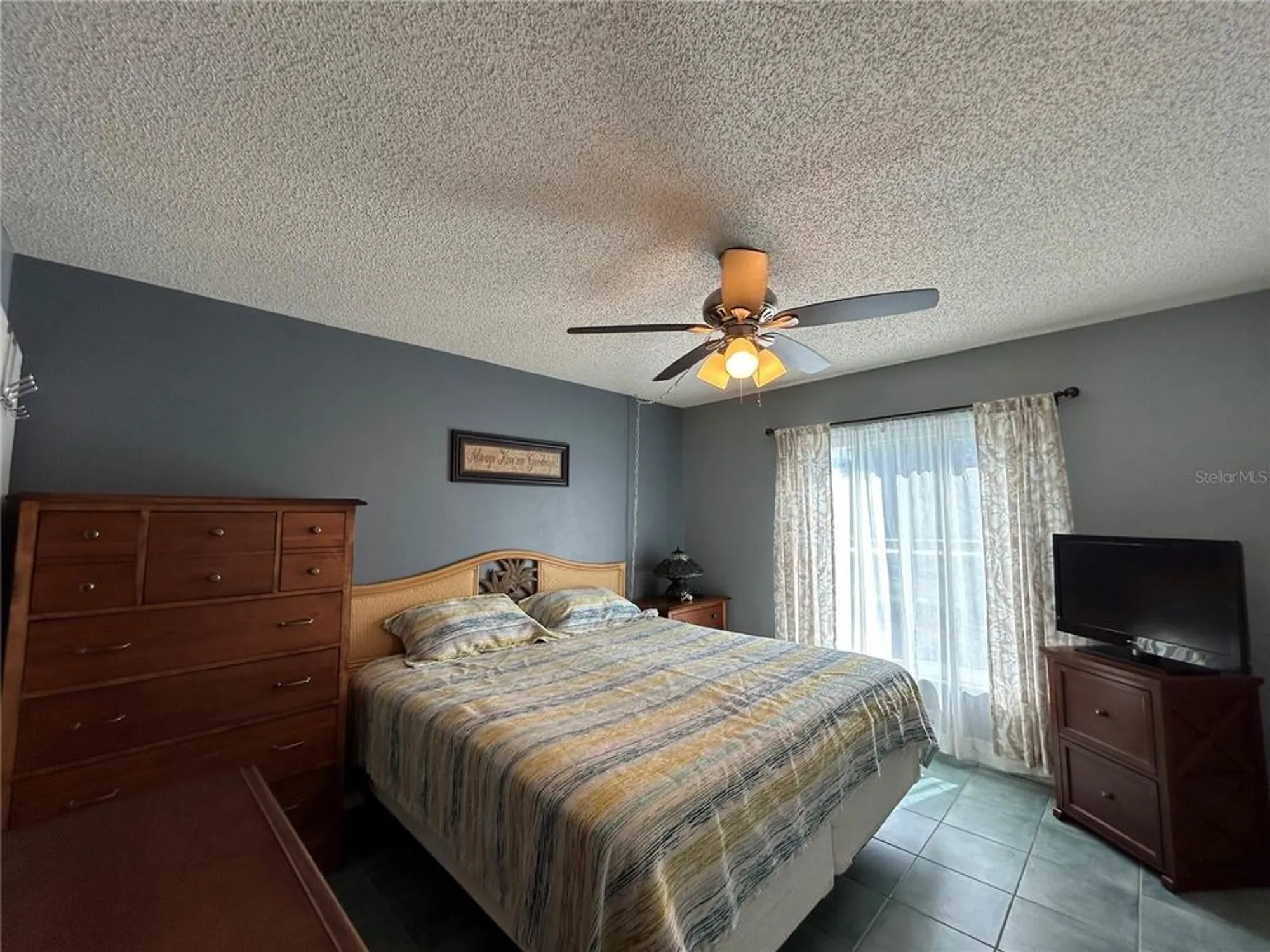 Property Slideshow image 31 of 61 | 2300 aaron st apt 215, Port Charlotte, FL, 33952