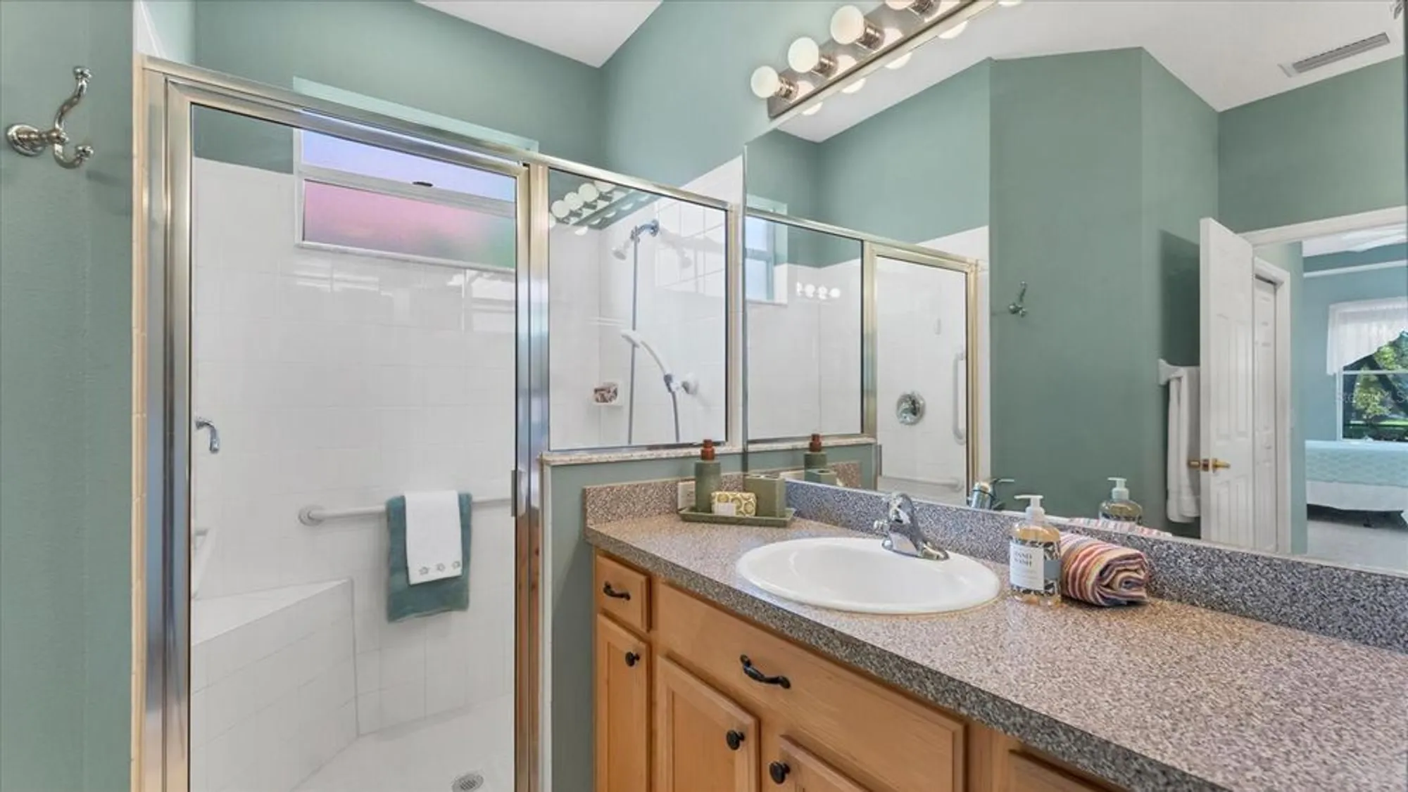 Property Slideshow image 26 of 74 | 5151 laurel oak ct, North Port, FL, 34287