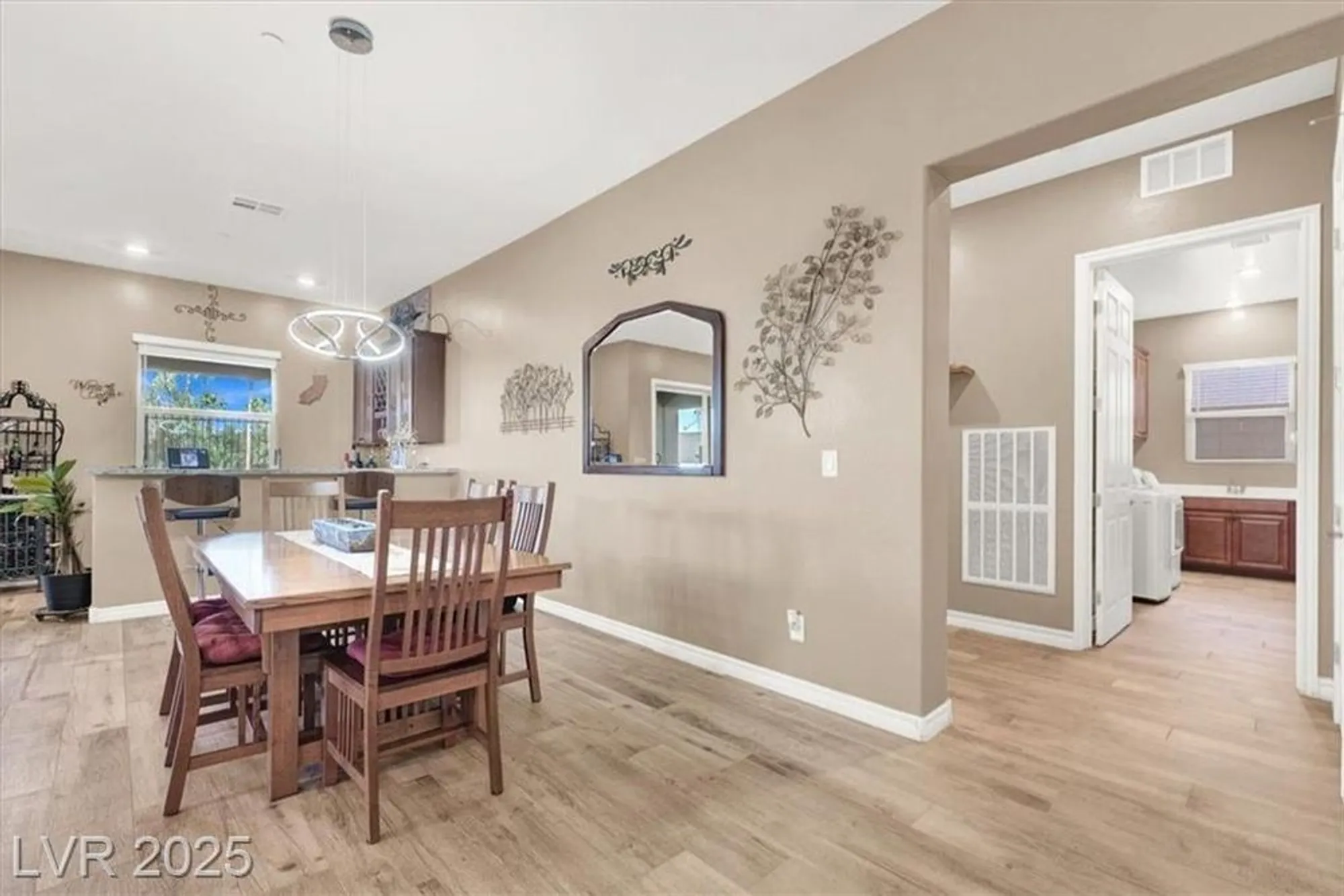 Property Slideshow image 25 of 48 | 400 middlestone ave, Henderson, NV, 89011