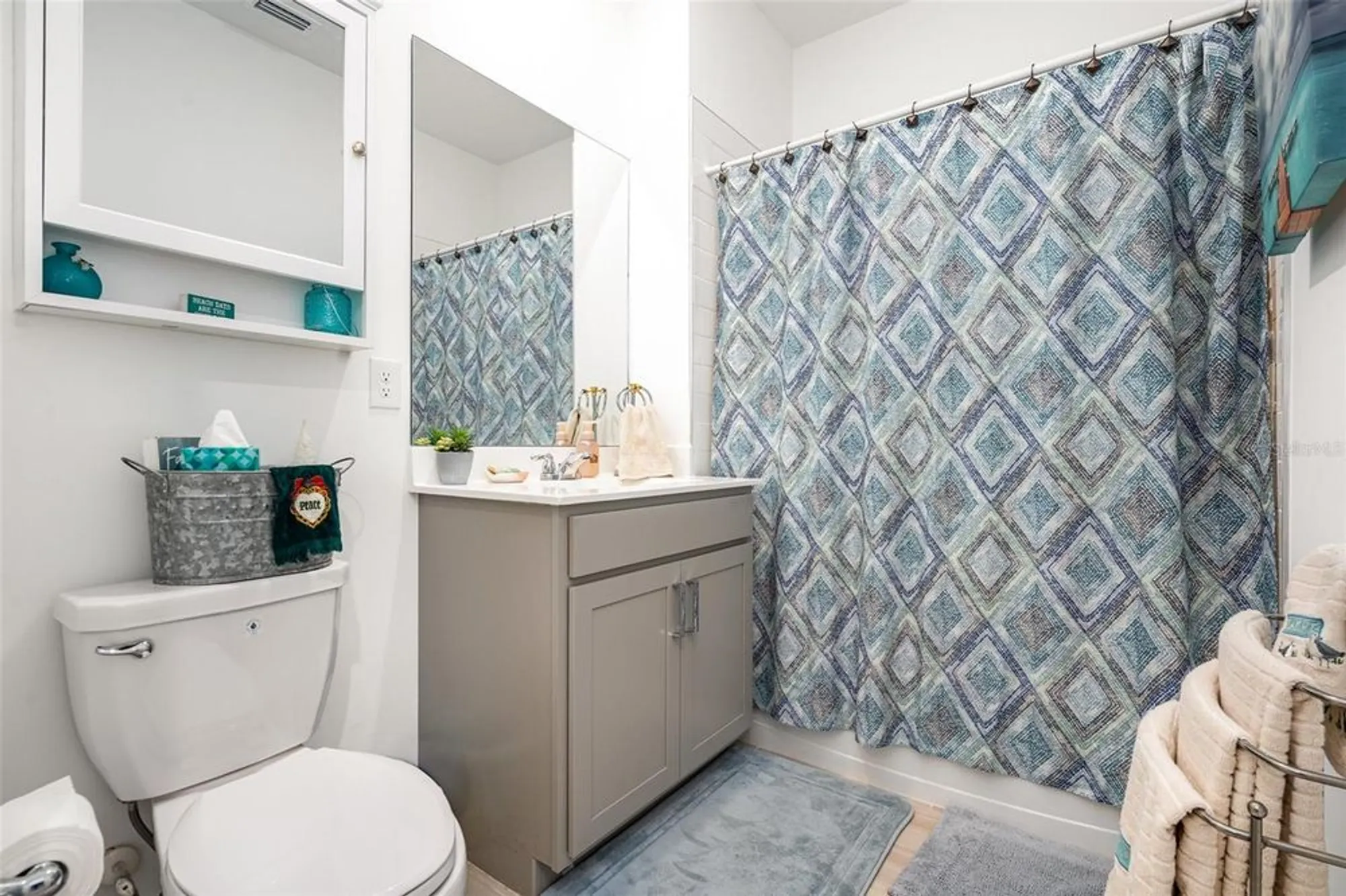 Property Slideshow image 21 of 30 | 2047 cerulean dr nw, Palm Bay, FL, 32907