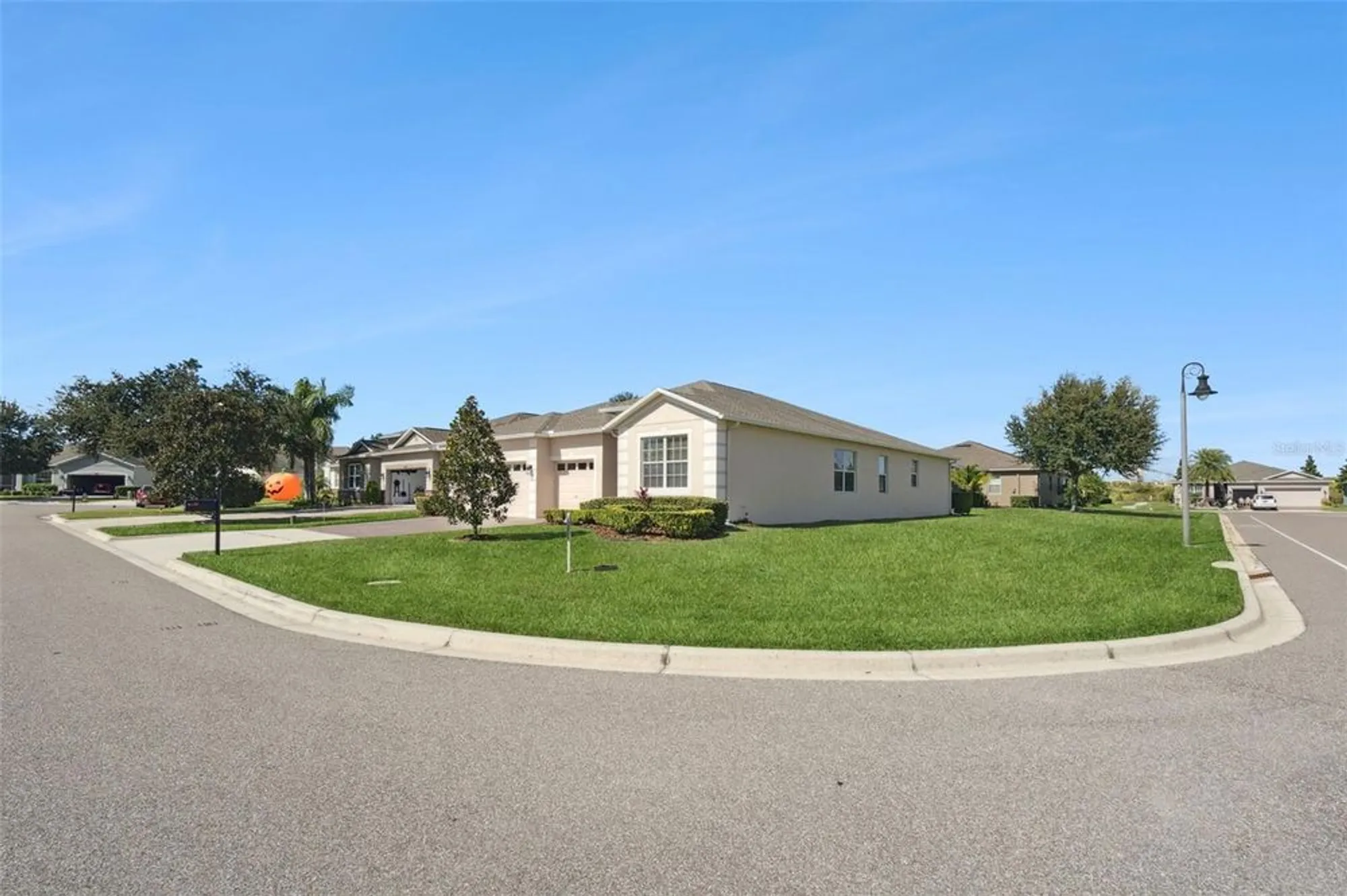 Property Slideshow image 29 of 38 | 3524 litchfield ct, Clermont, FL, 34711