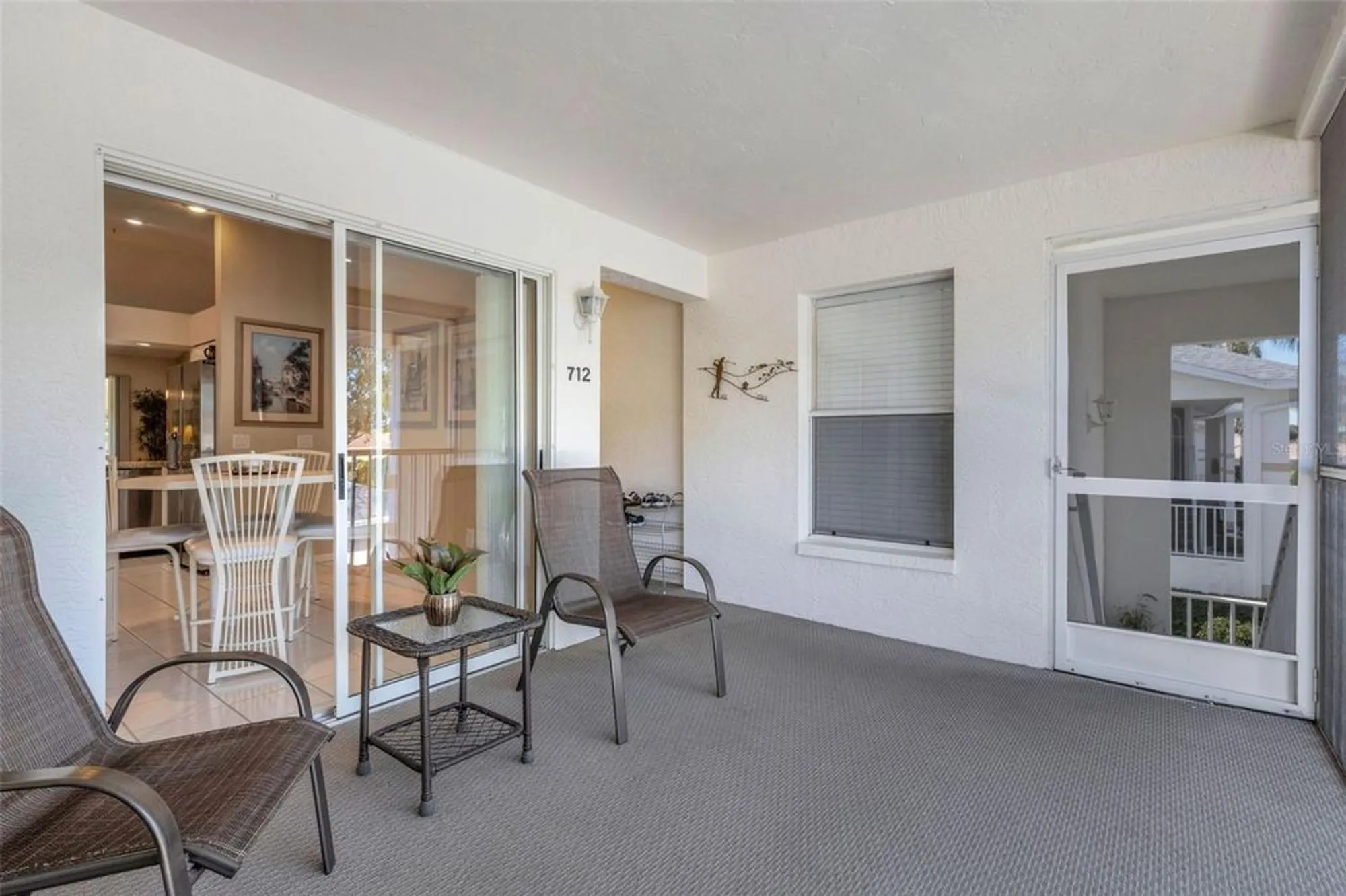 Property Slideshow image 4 of 58 | 6908 drewrys blf 712, Bradenton, FL, 34203