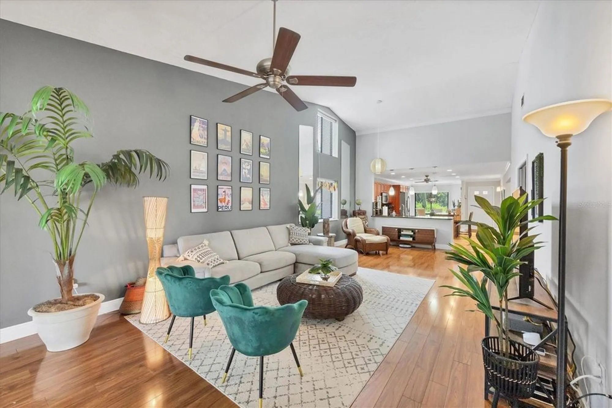 Property Slideshow image 7 of 45 | 6271 timber lake dr g6, Sarasota, FL, 34243