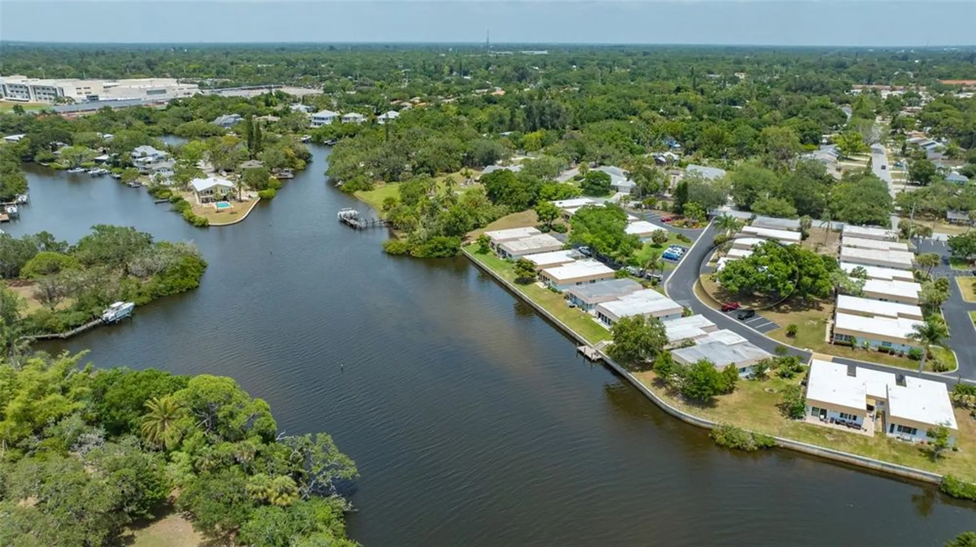 Property Slideshow image 55 of 86 | 2016 riverbluff pkwy v328, Sarasota, FL, 34231