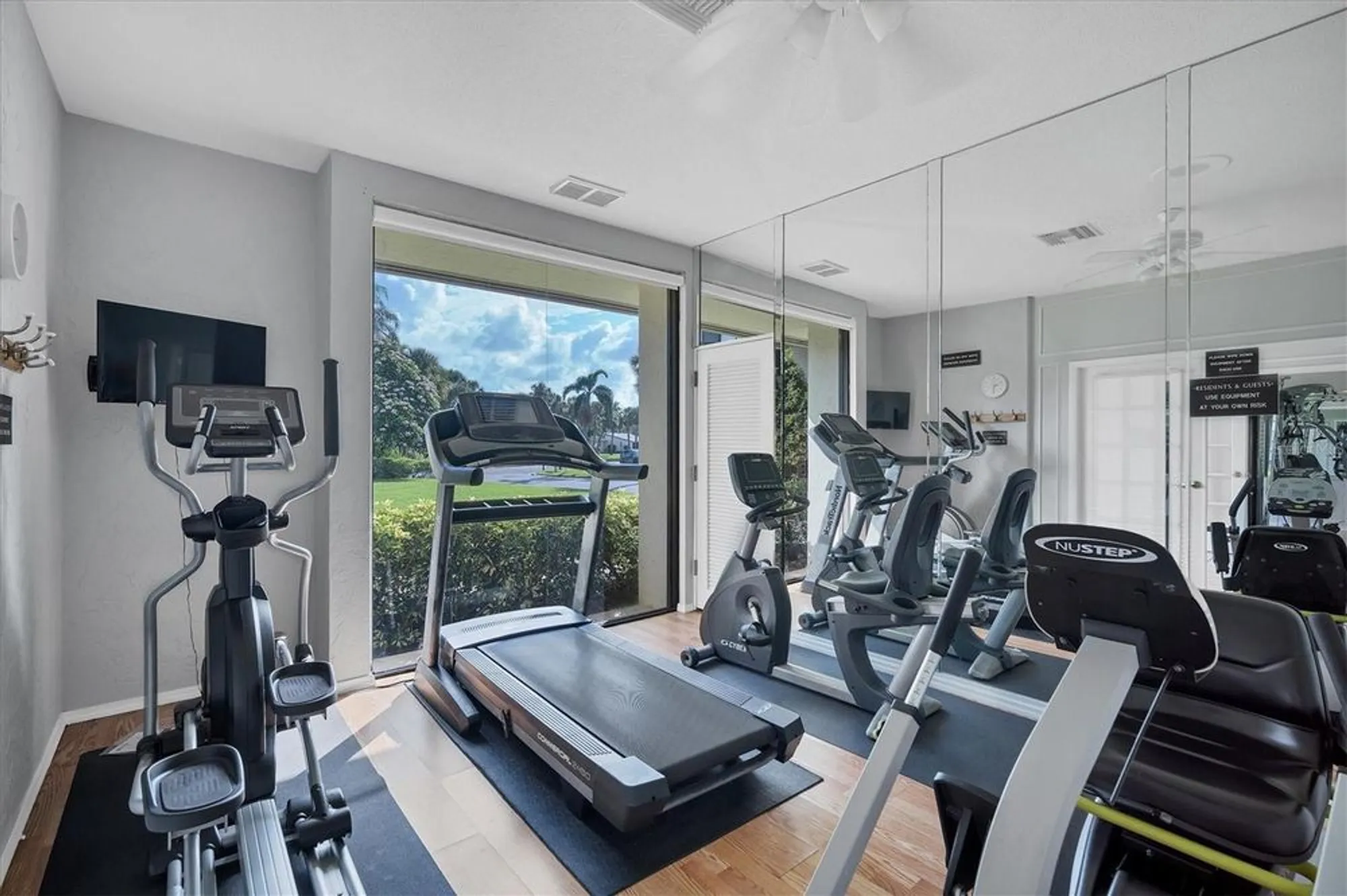 Property Slideshow image 36 of 53 | 101 whispering sands dr apt 205, Sarasota, FL, 34242