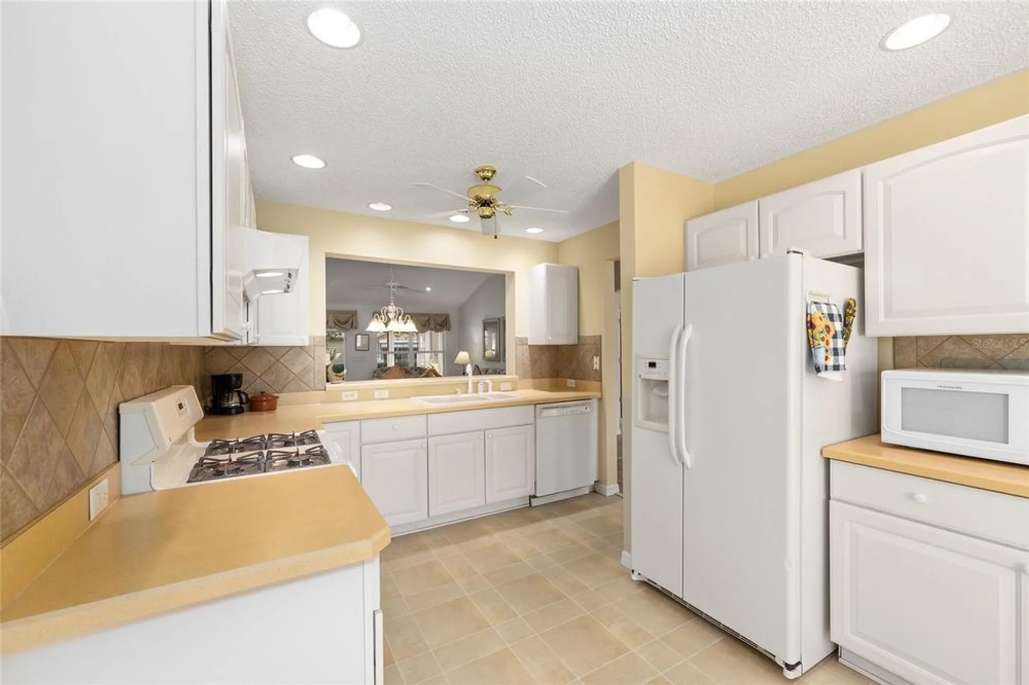 Property Slideshow image 9 of 47 | 8368 se 176th lawson loop, The Villages, FL, 32162