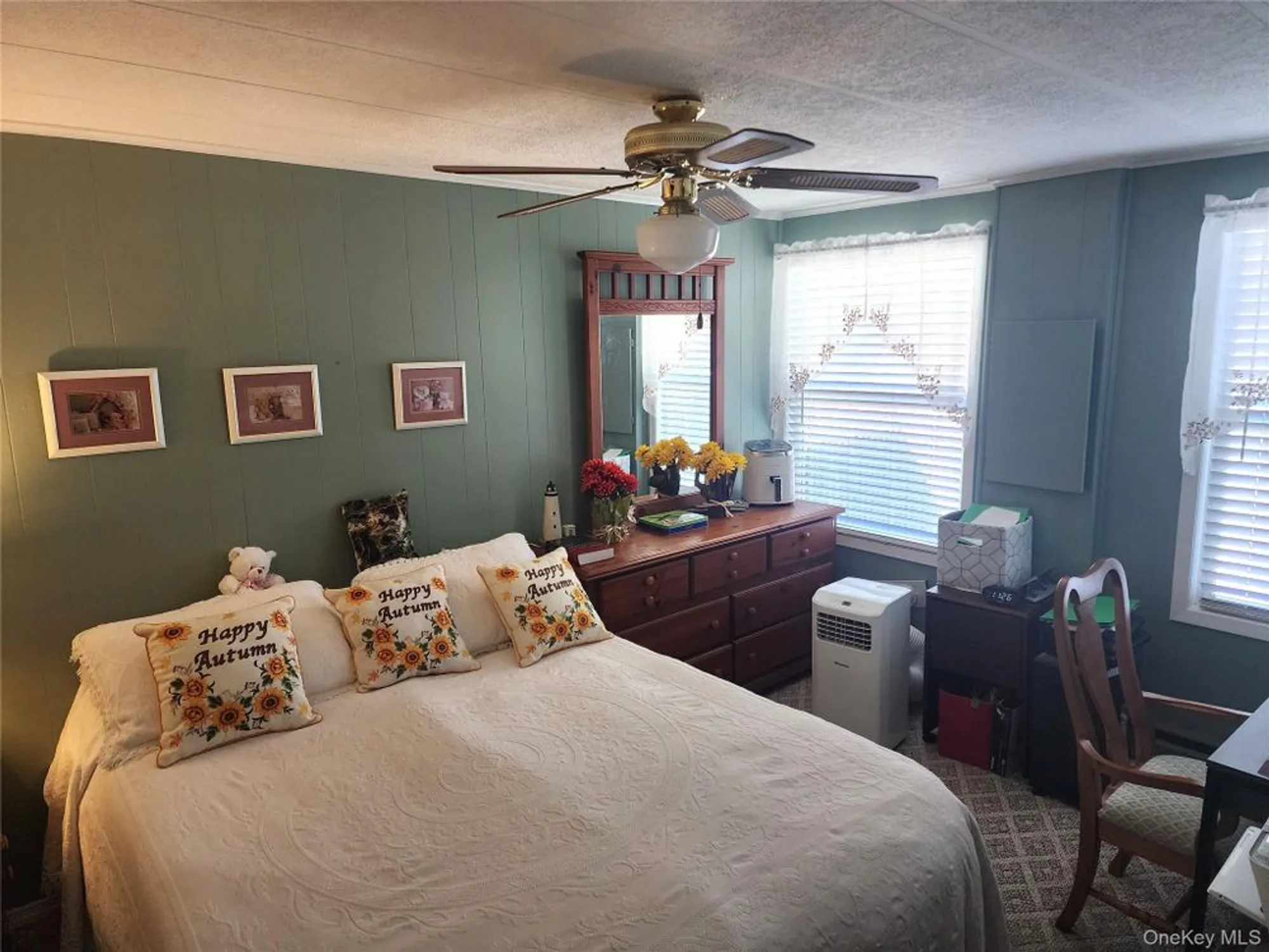 Property Slideshow image 10 of 29 | 38b village cir s, Manorville, NY, 11949