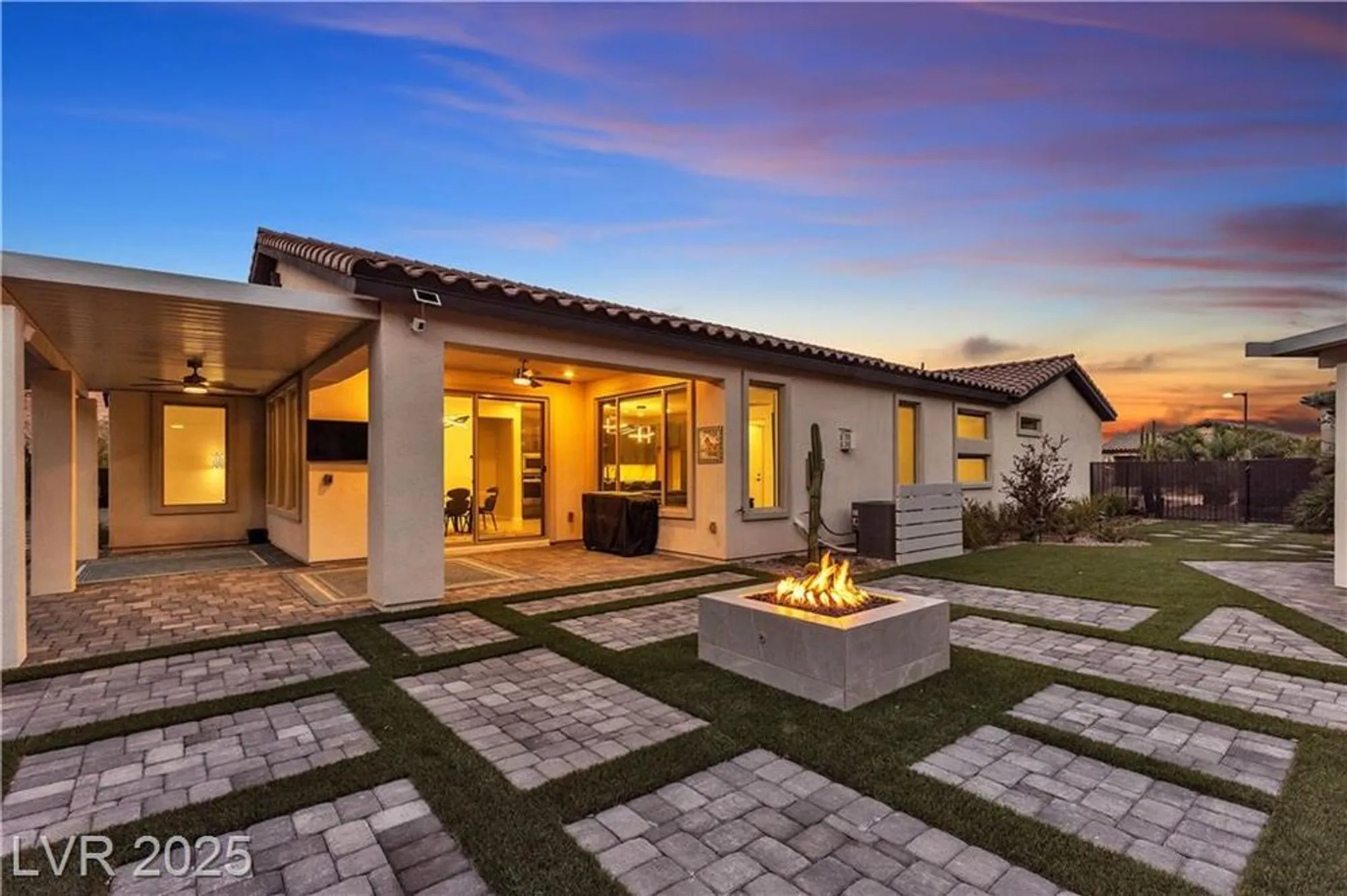 Property Slideshow image 2 of 76 | 11 acacia creek ct, Henderson, NV, 89011