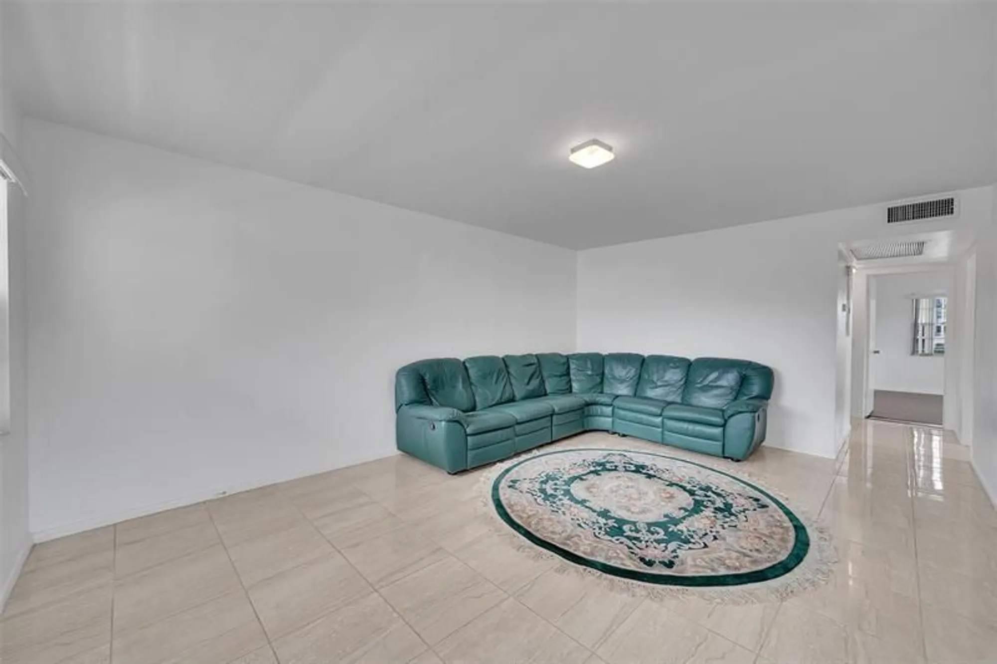 Property Slideshow image 16 of 44 | 486 fanshaw l # 486, Boca Raton, FL, 33434
