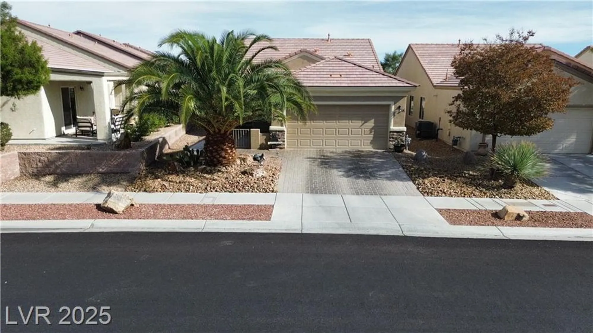 Property Slideshow image 26 of 40 | 7744 widewing dr, North Las Vegas, NV, 89084