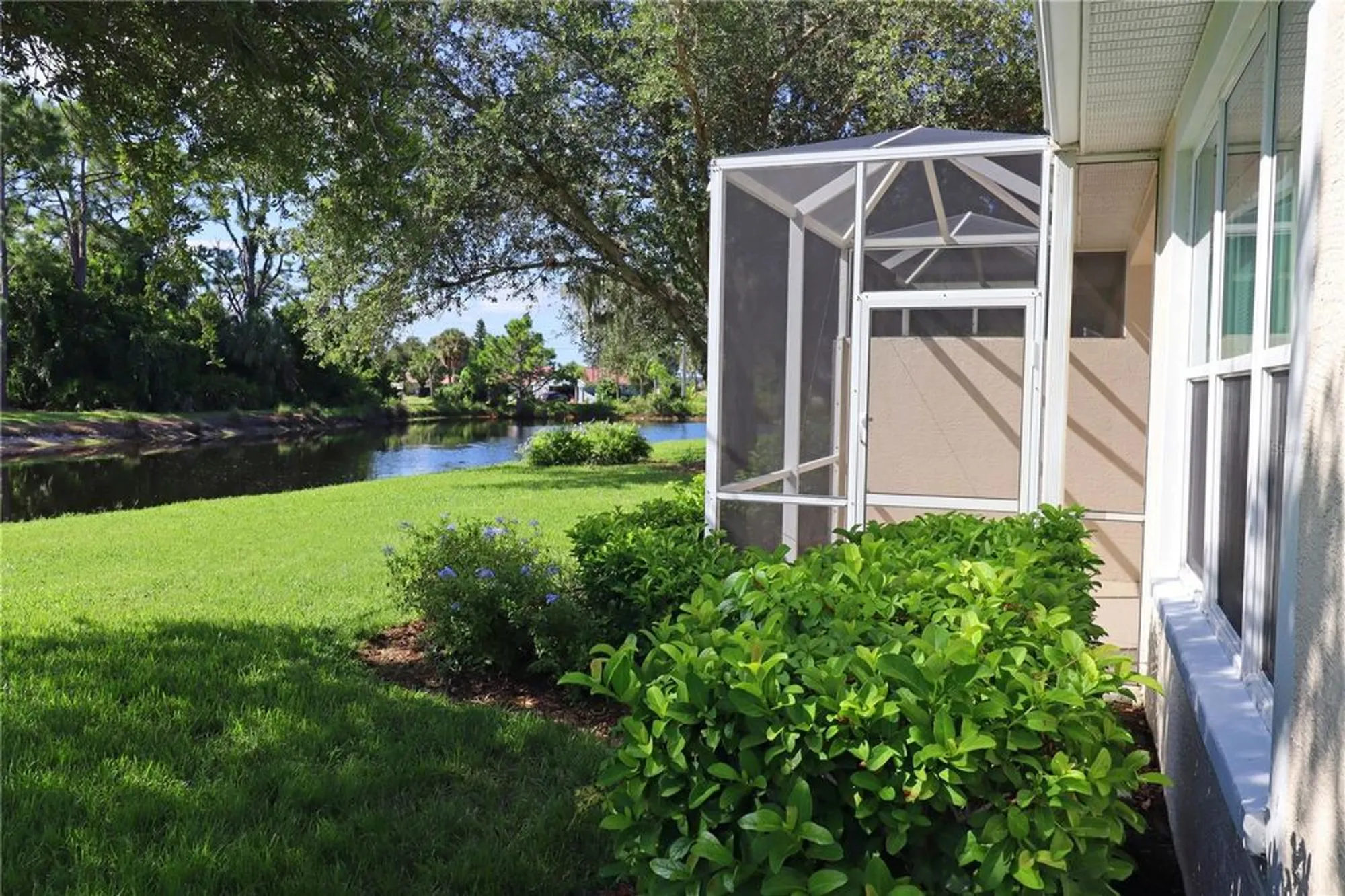 Property Slideshow image 27 of 28 | 5107 whispering oaks dr, North Port, FL, 34287