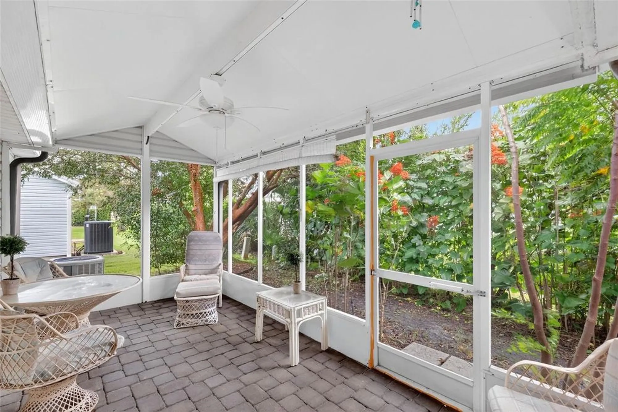 Property Slideshow image 24 of 31 | 220 palermo pl, The Villages, FL, 32159