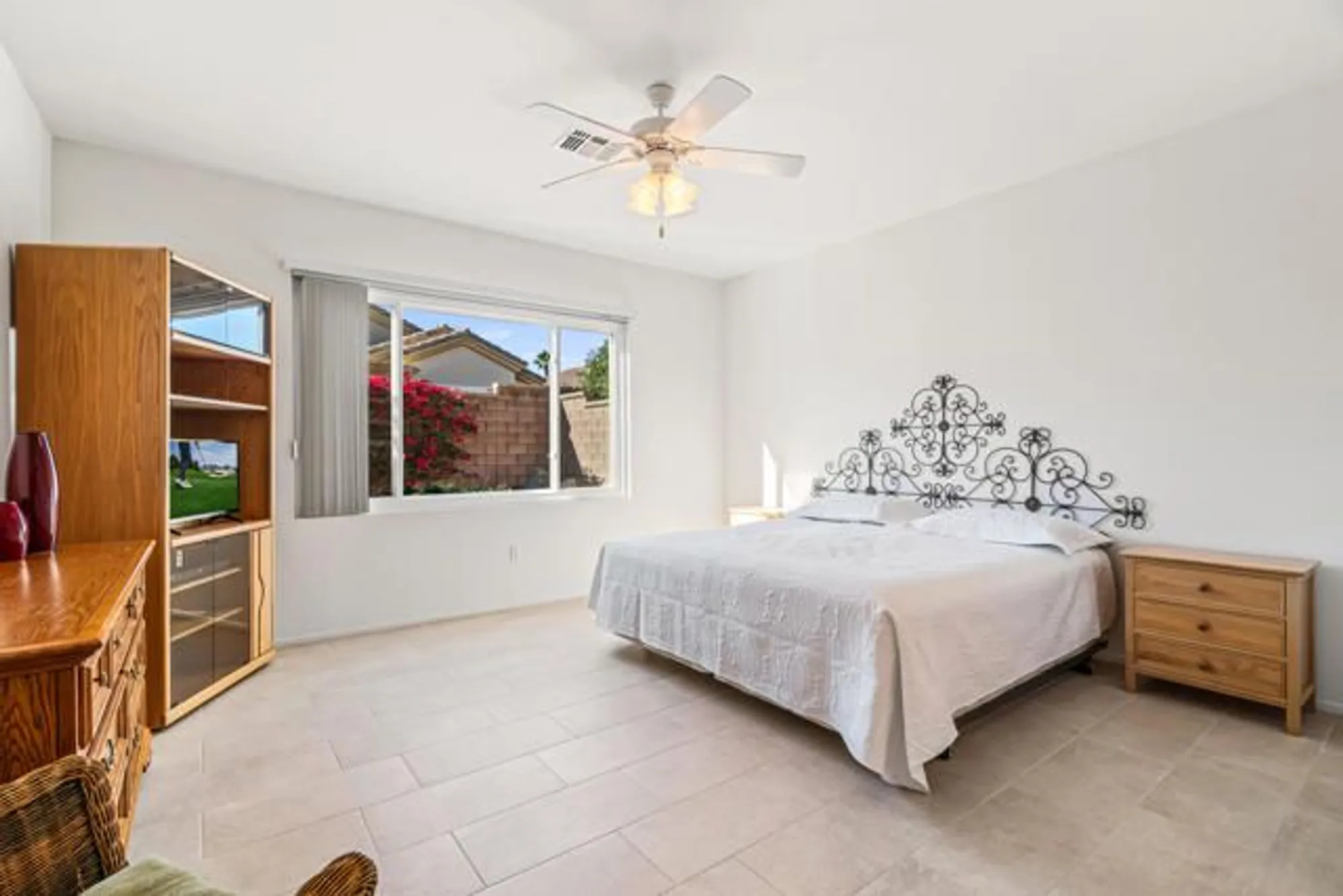 Property Slideshow image 19 of 61 | 35401 staccato st, Palm Desert, CA, 92211
