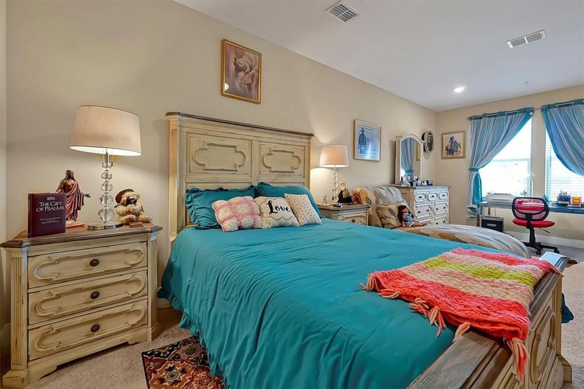 Property Slideshow image 12 of 40 | 7565 laureate blvd unit 3308, Orlando, FL, 32827