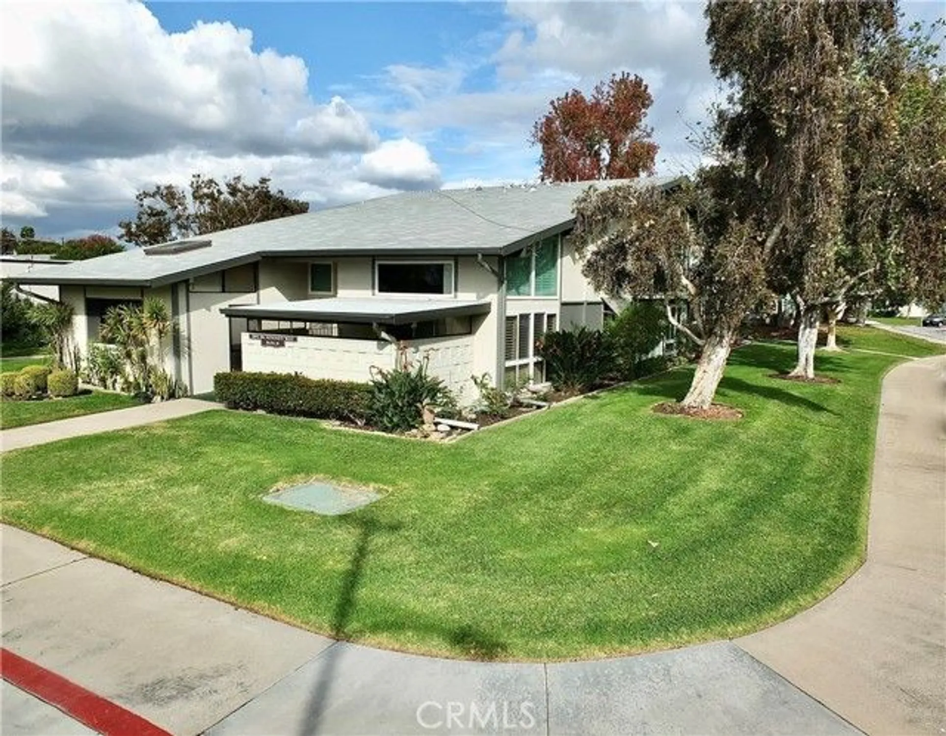 Property Slideshow image 55 of 66 | 1891 mckinney way apt 26b, Seal Beach, CA, 90740