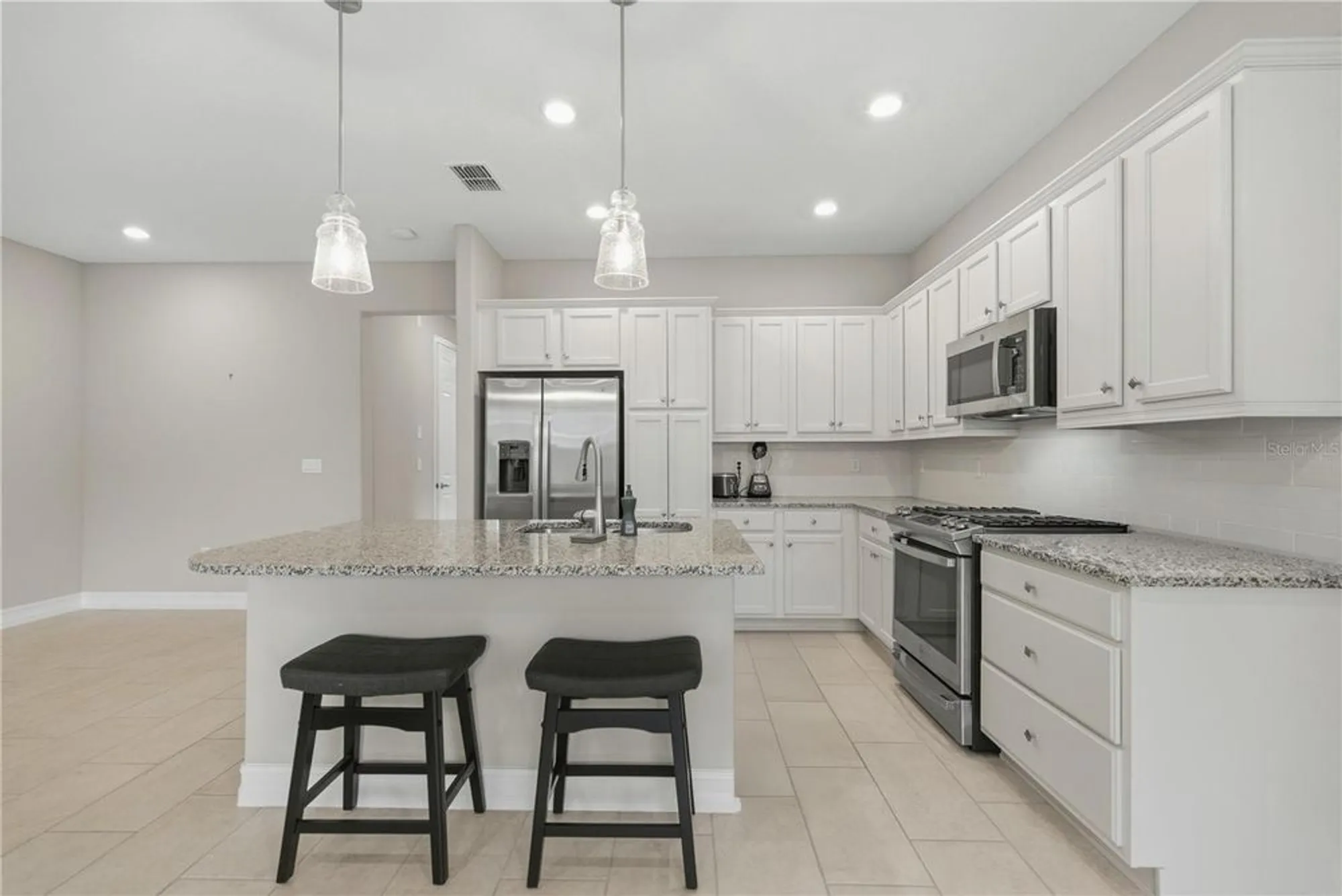 Property Slideshow image 11 of 21 | 5430 nw 34th st, Ocala, FL, 34482