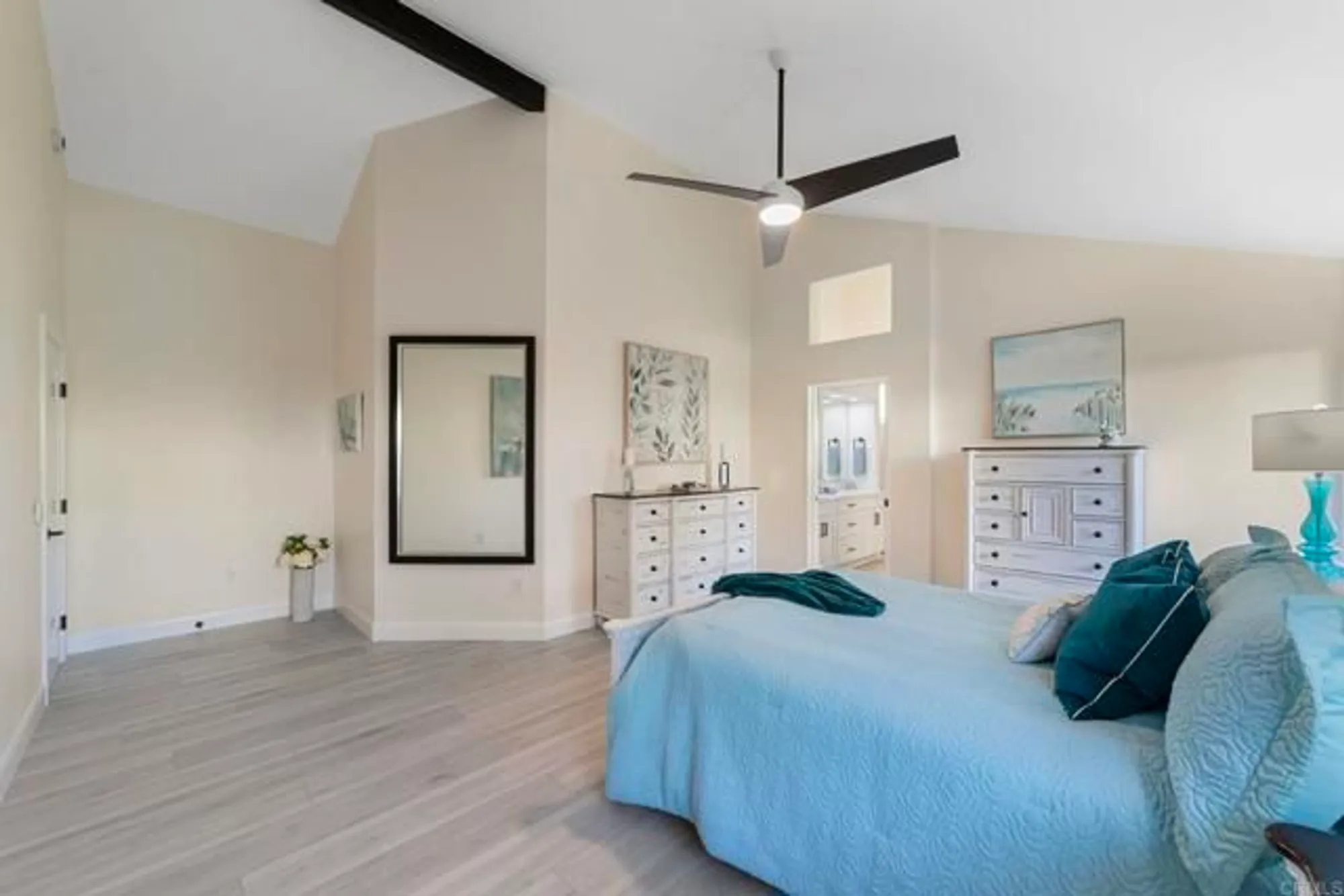 Property Slideshow image 23 of 72 | 4634 cordoba way, Oceanside, CA, 92056