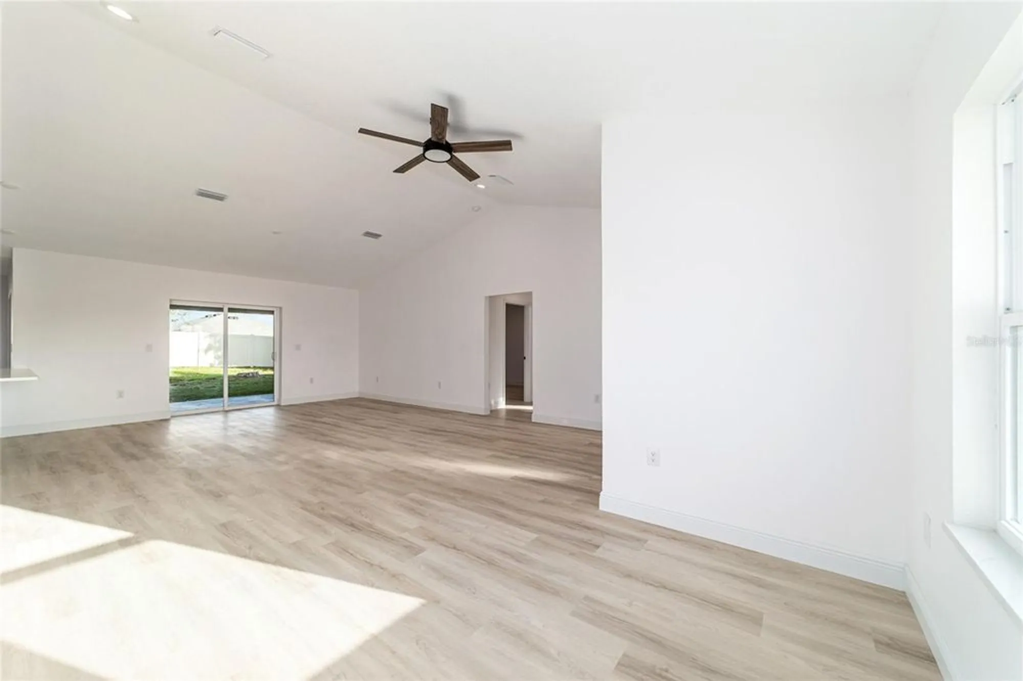 Property Slideshow image 11 of 46 | 8835 sw 52nd ct, Ocala, FL, 34476