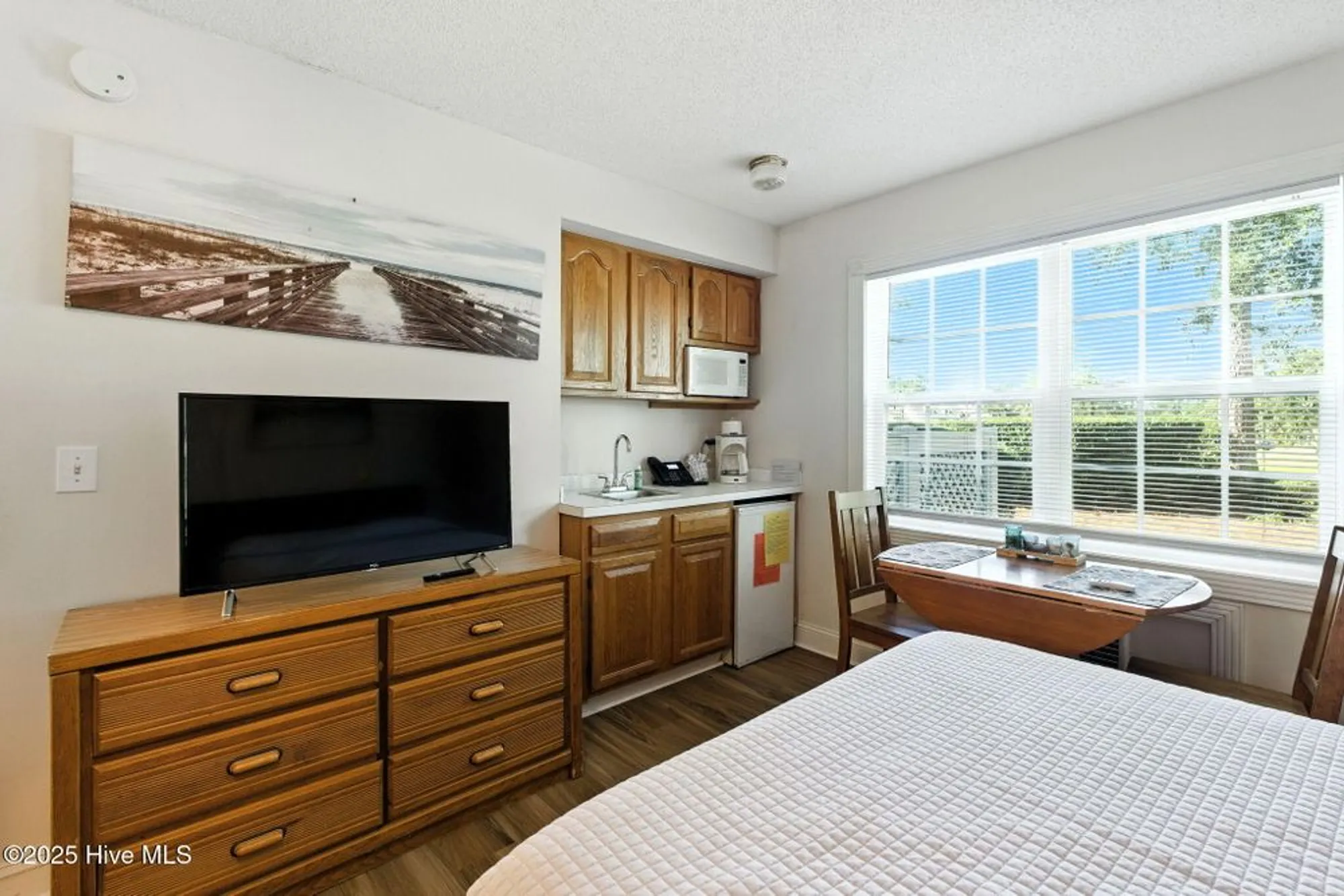 Property Slideshow image 13 of 40 | 330 s middleton dr 104, Calabash, NC, 28467