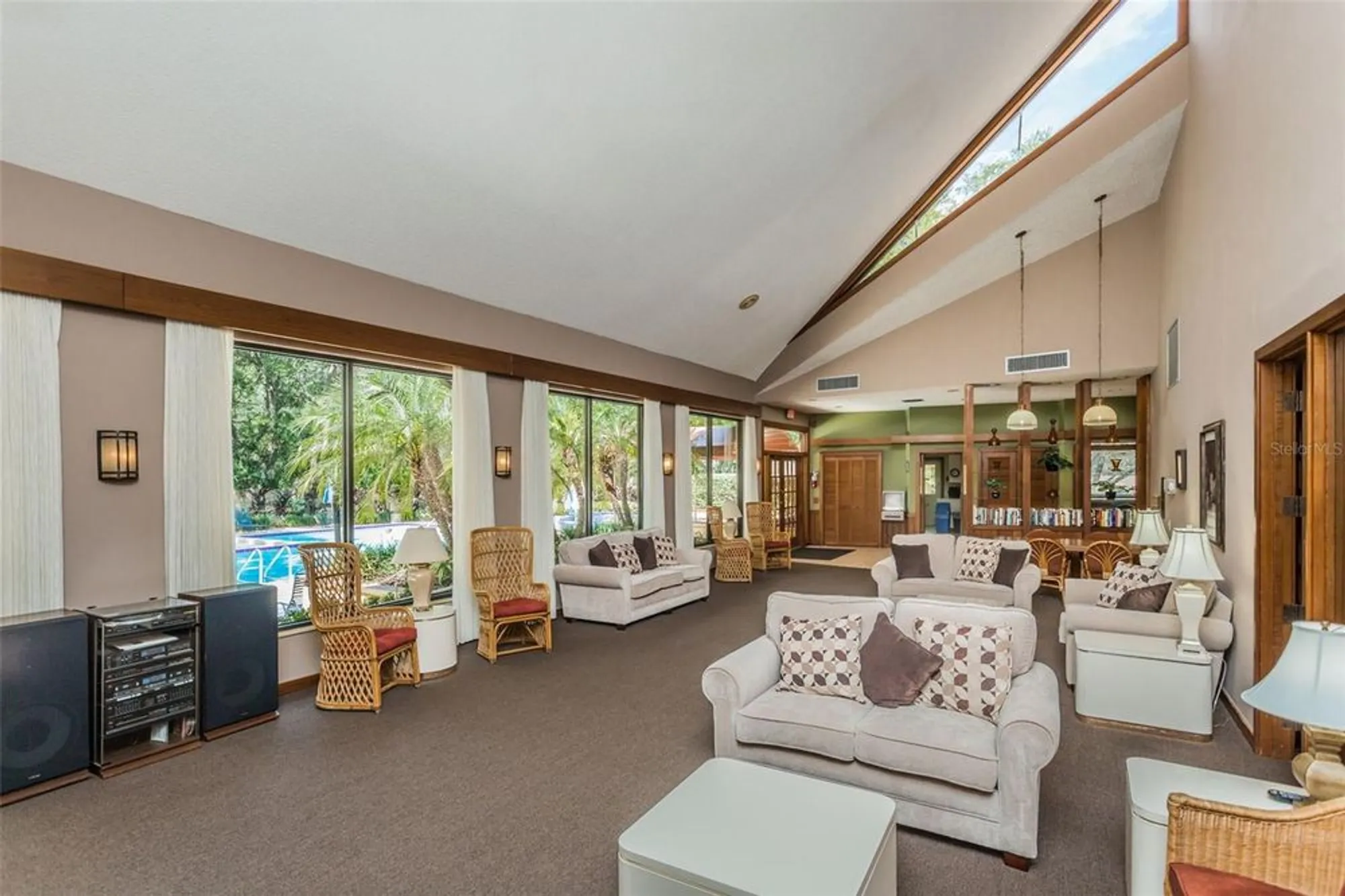 Property Slideshow image 48 of 57 | 3062 eastland blvd unit 402, Clearwater, FL, 33761