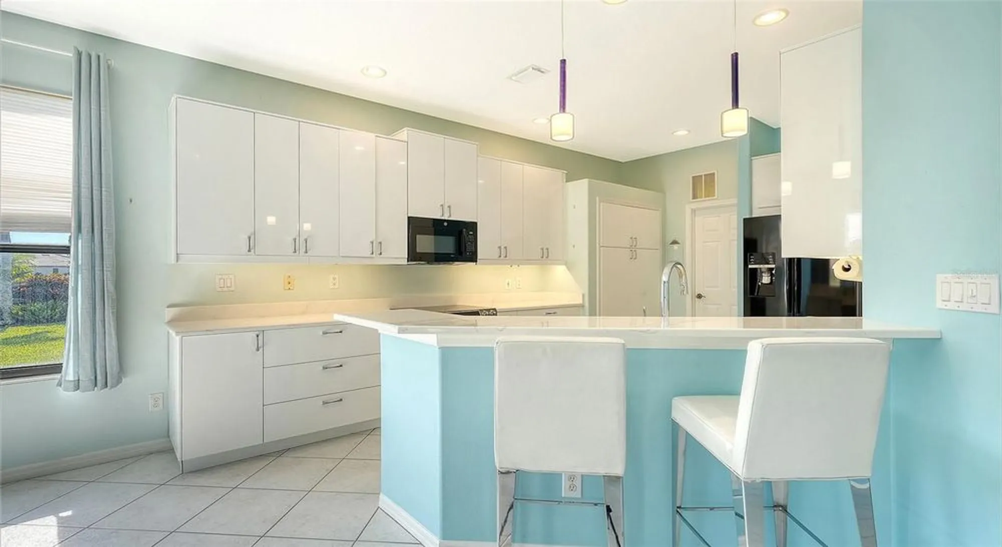 Property Slideshow image 23 of 74 | 4160 mackay falls ter, Sarasota, FL, 34243