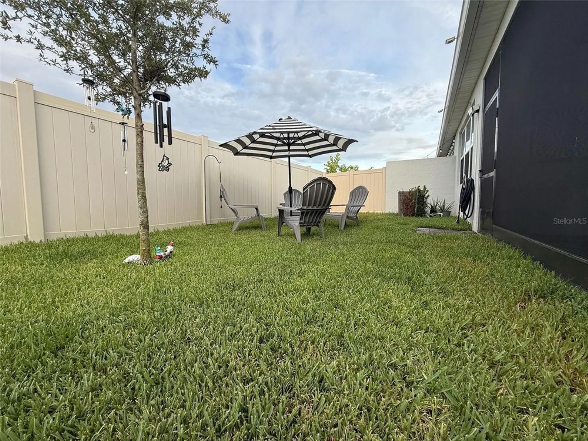 Property Slideshow image 17 of 18 | 1873 spring shower cir, Kissimmee, FL, 34744