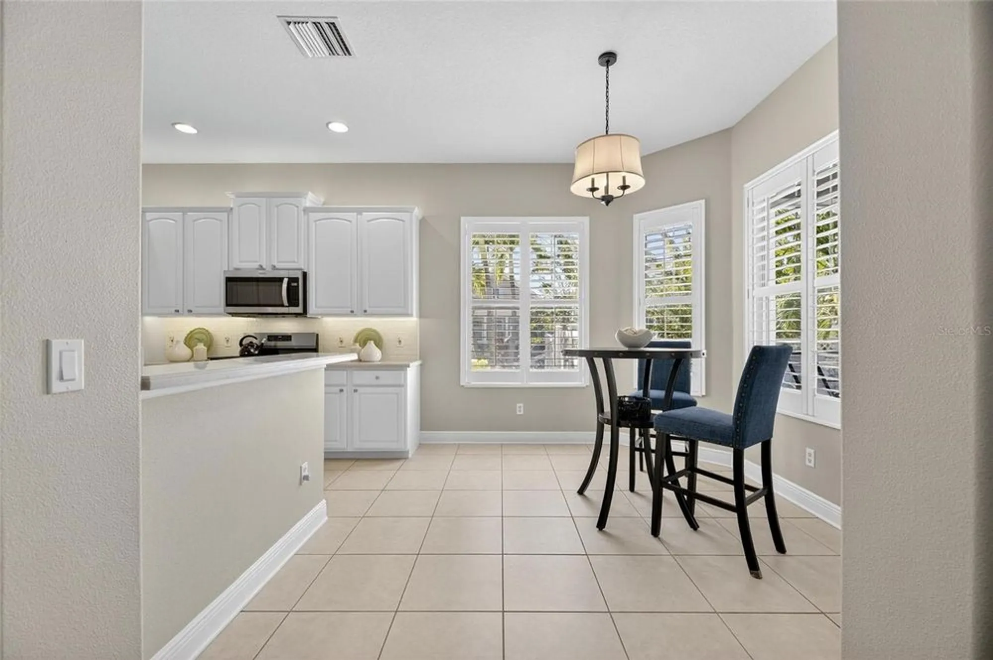Property Slideshow image 31 of 97 | 413 manns harbor dr, Apollo Beach, FL, 33572
