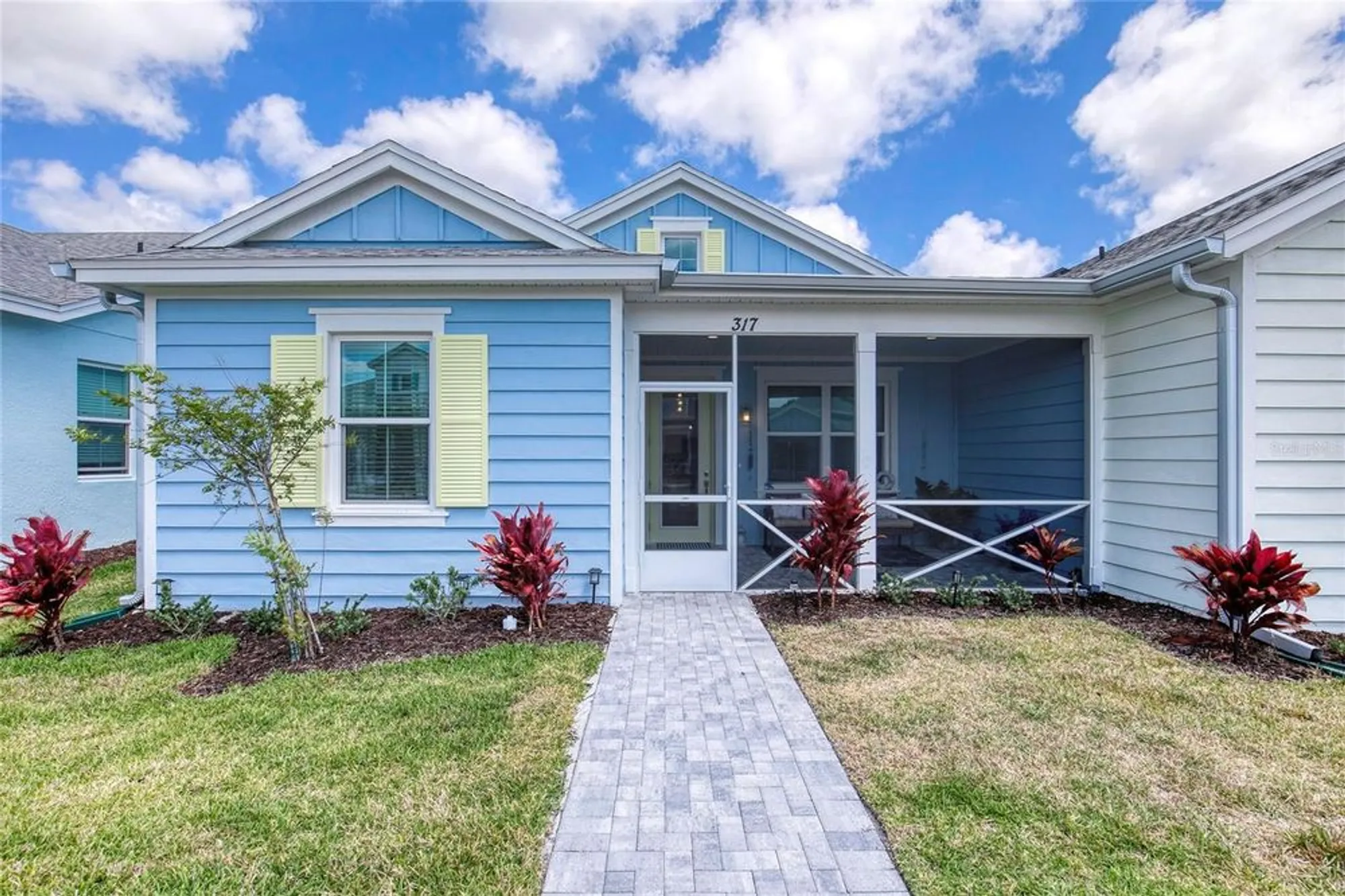 Property Slideshow image 12 of 80 | 317 gypsy palace ln, Daytona Beach, FL, 32124