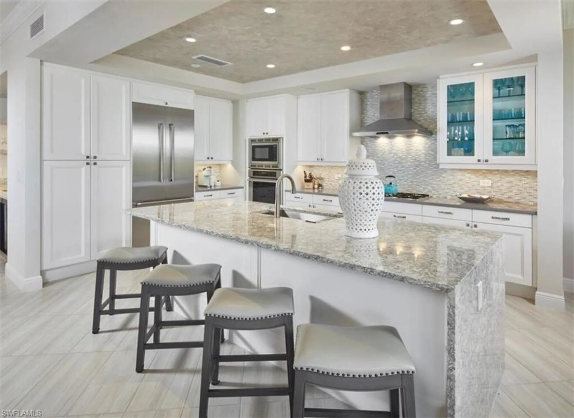 Property Slideshow image 8 of 25 | 4800 pelican colony blvd unit 202, Bonita Springs, FL, 34134