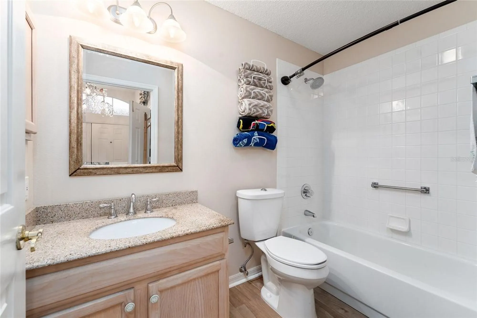 Property Slideshow image 9 of 65 | 906 santa anna ln, The Villages, FL, 32159