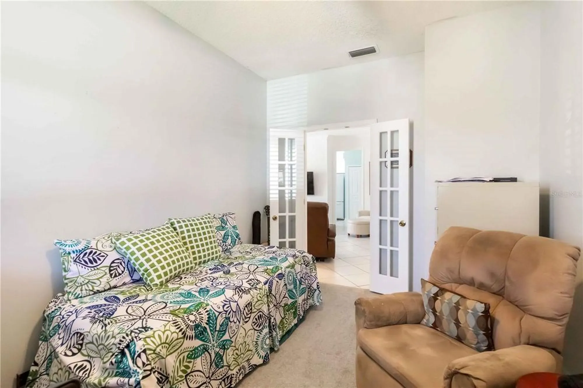 Property Slideshow image 17 of 34 | 357 fareham dr, Venice, FL, 34293