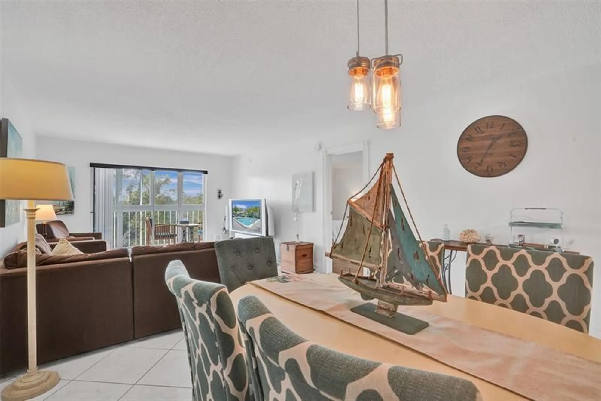 Property Slideshow image 17 of 39 | 5900 nw 44th st apt 602, Lauderhill, FL, 33319