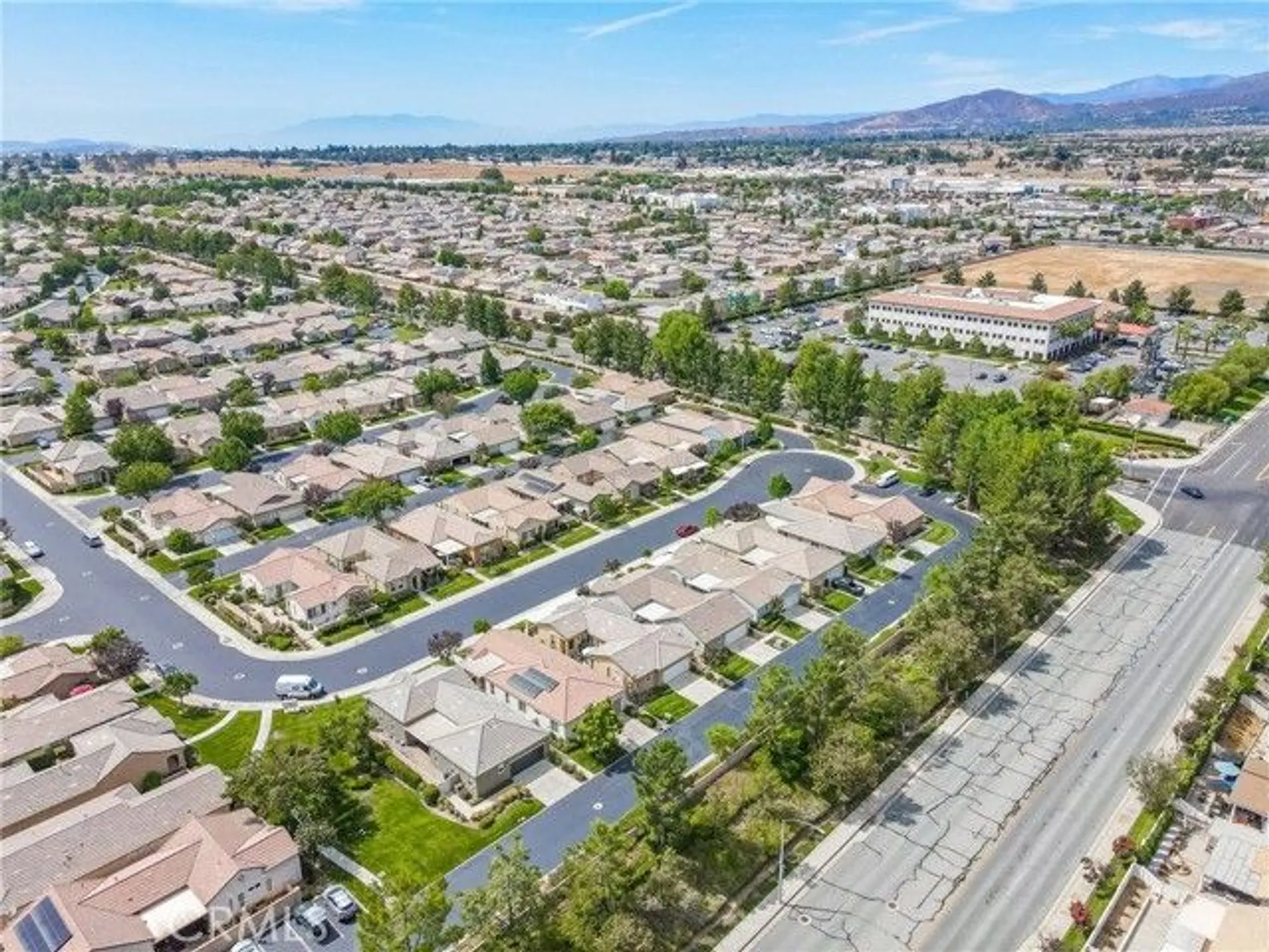 Property Slideshow image 51 of 62 | 126 thistle crk, Beaumont, CA, 92223