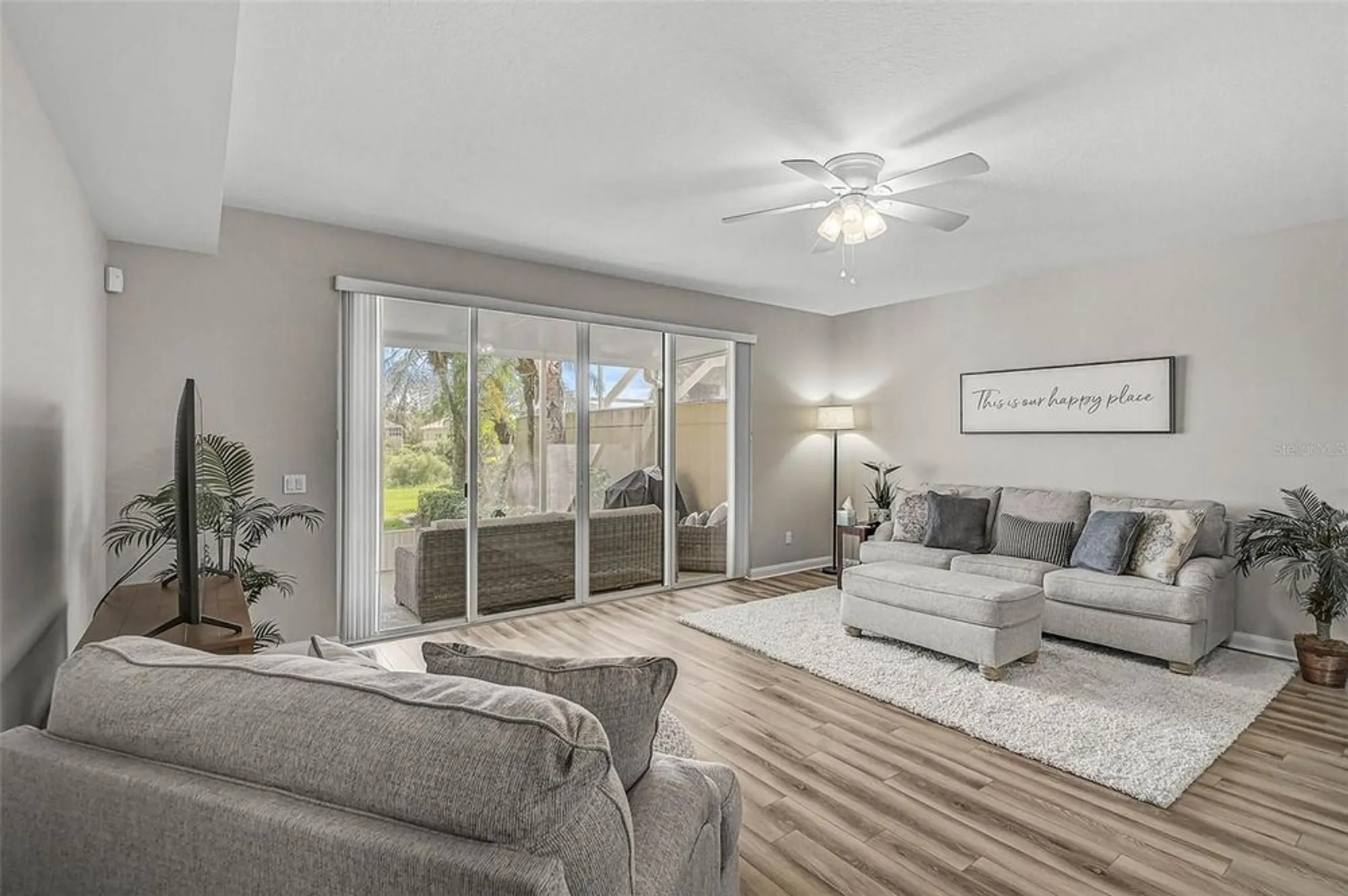 Property Slideshow image 5 of 51 | 1737 burgos dr, Sarasota, FL, 34238