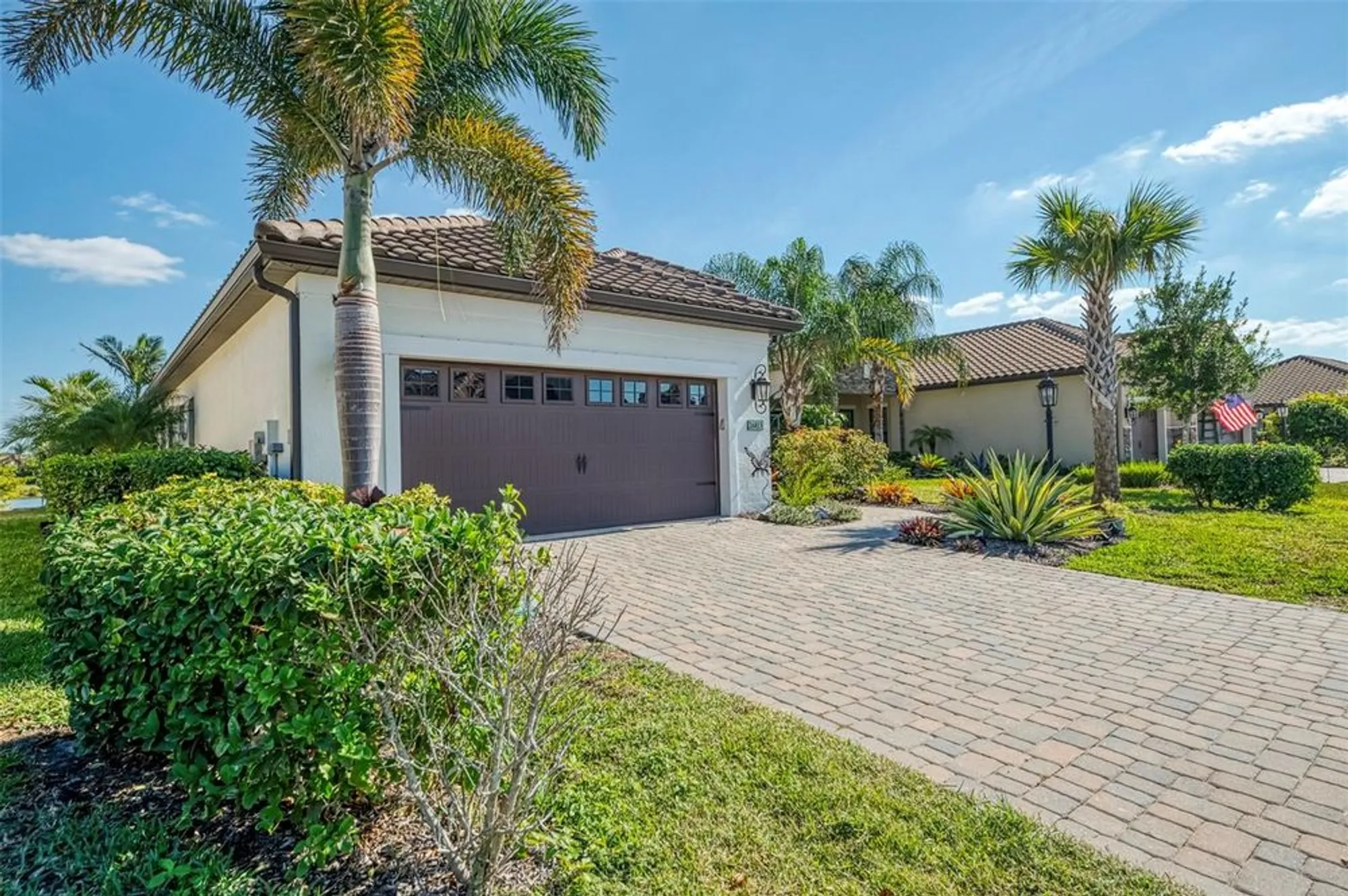 Property Slideshow image 9 of 73 | 26813 weiskopf dr, Englewood, FL, 34223