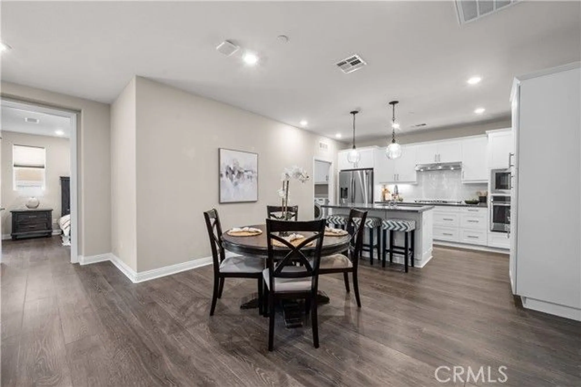 Property Slideshow image 13 of 31 | 20552 galloway dr, Saugus, CA, 91350