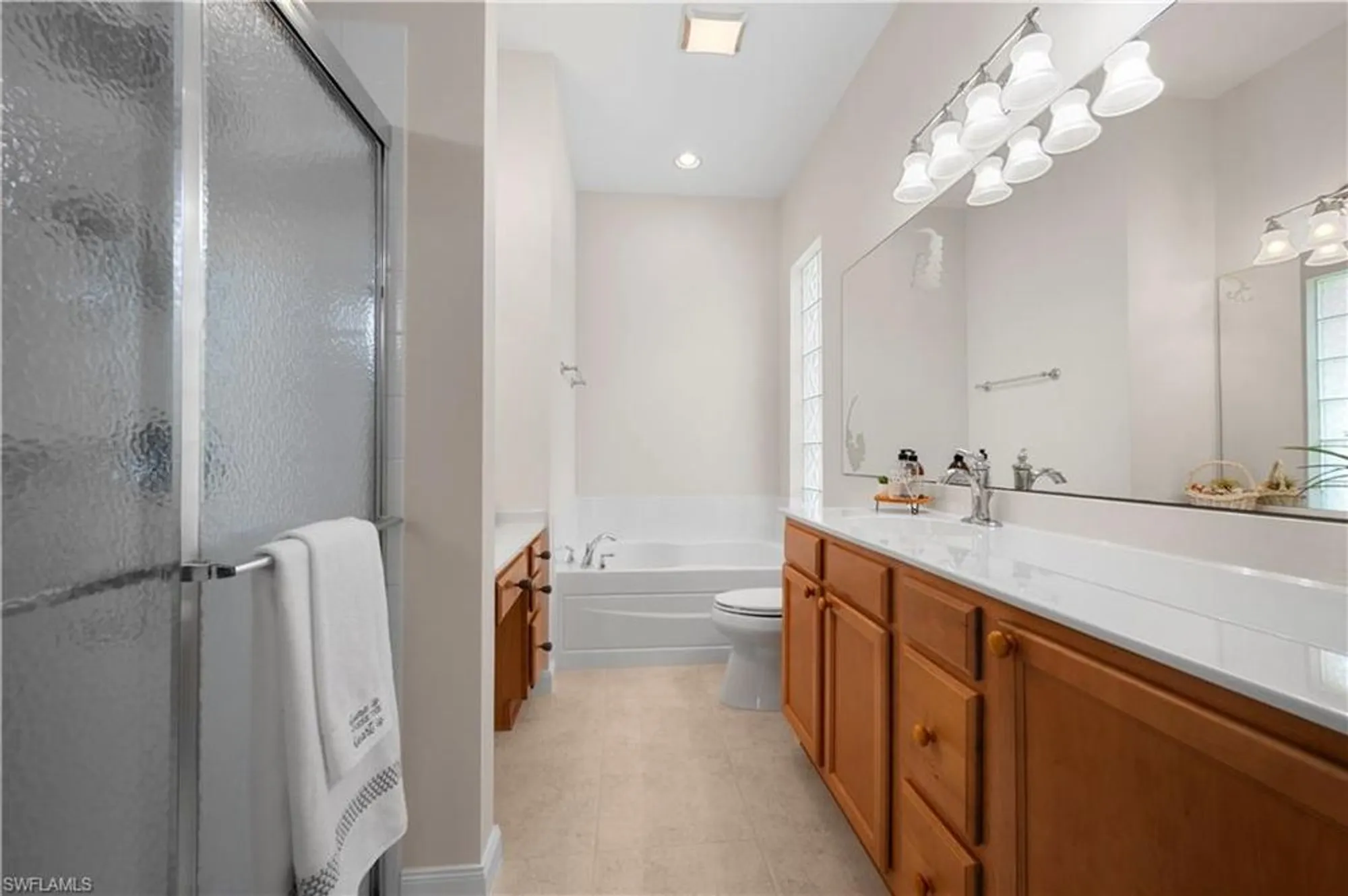 Property Slideshow image 23 of 47 | 15282 sea star ln, Bonita Springs, FL, 34135