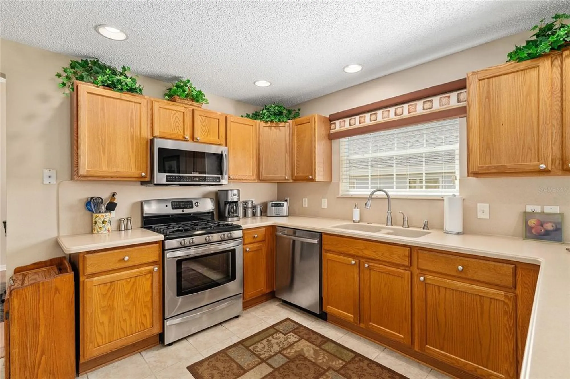 Property Slideshow image 18 of 59 | 9231 se 171st cooper loop, The Villages, FL, 32162