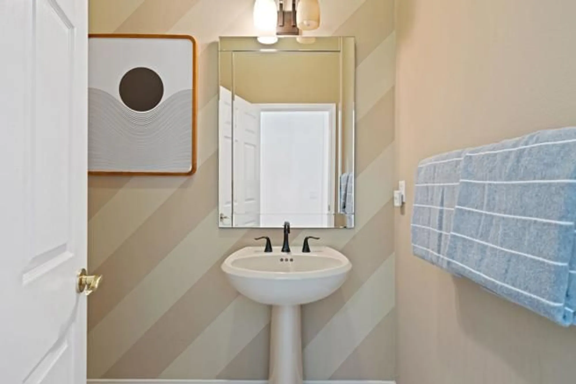 Property Slideshow image 27 of 28 | 78364 grape arbor ave, Palm Desert, CA, 92211