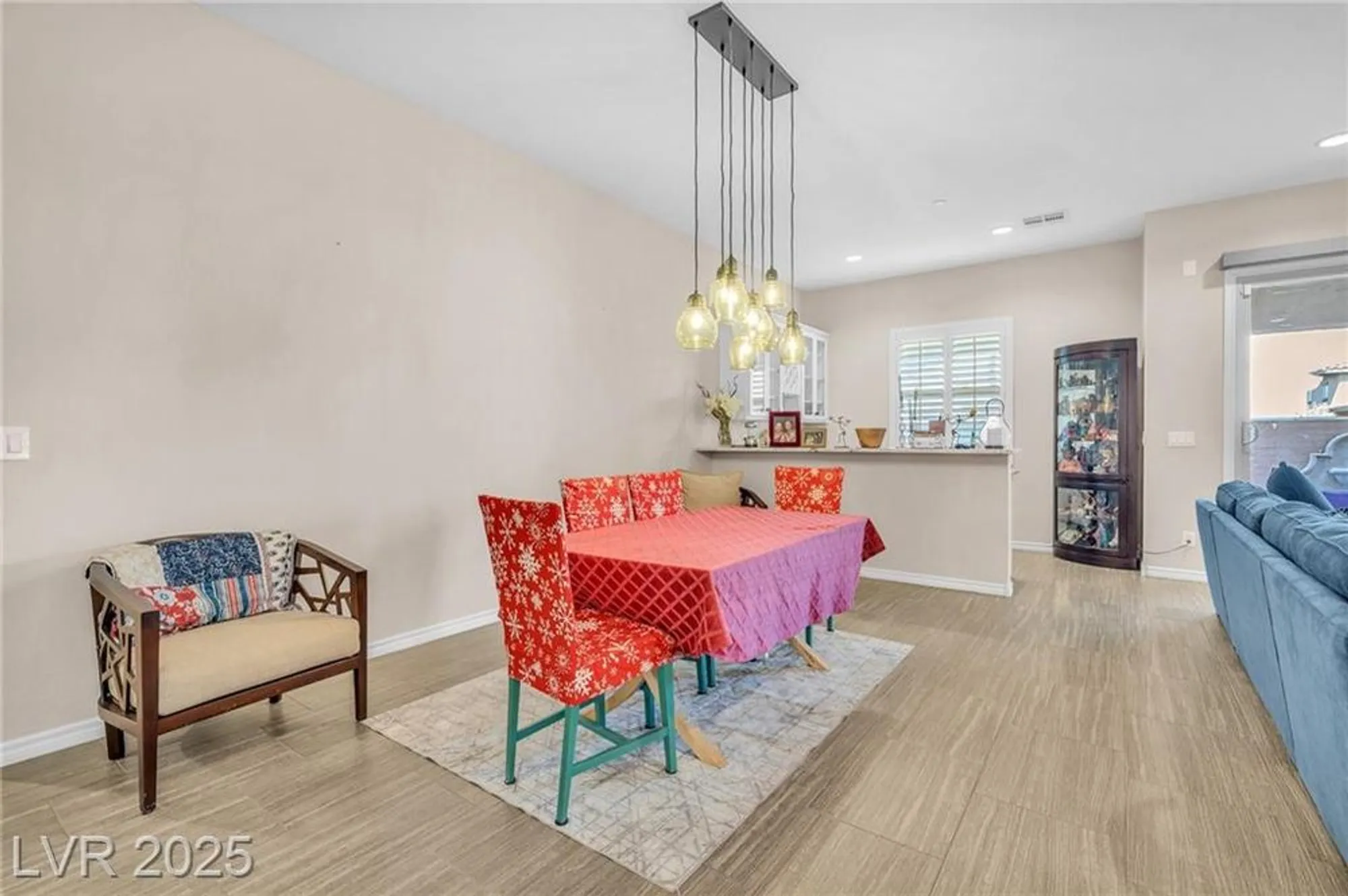 Property Slideshow image 13 of 49 | 755 merry maple st, Henderson, NV, 89011