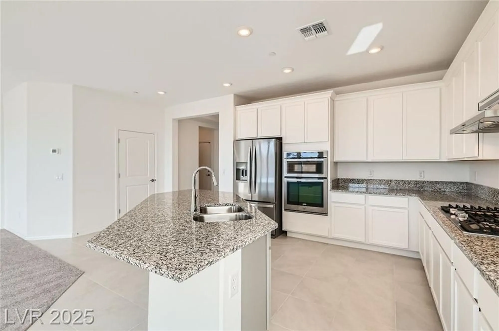 Property Slideshow image 12 of 29 | 58 sun lily ln, Henderson, NV, 89011