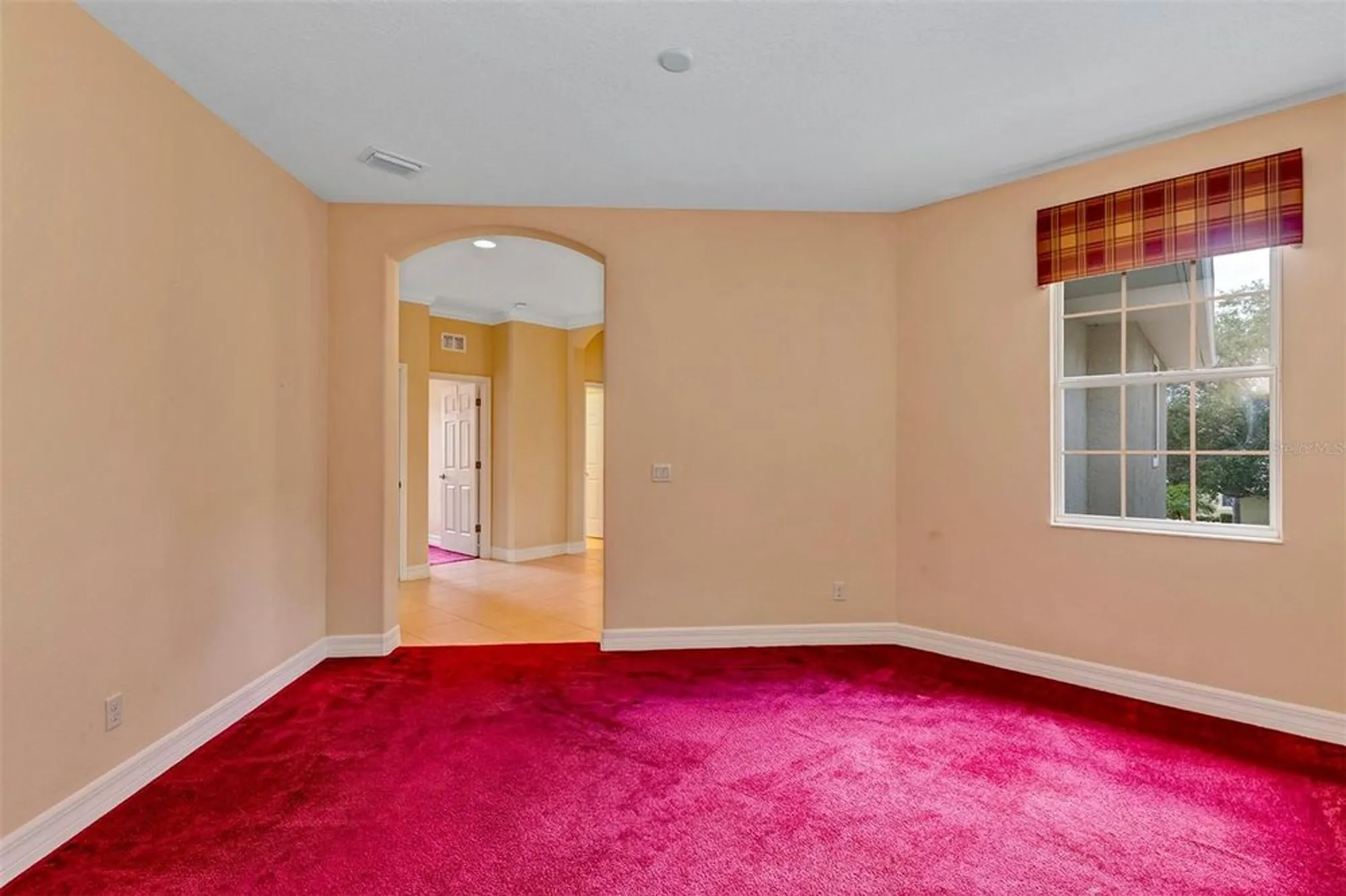 Property Slideshow image 11 of 48 | 1420 emerald dunes dr # 7, Sun City Center, FL, 33573