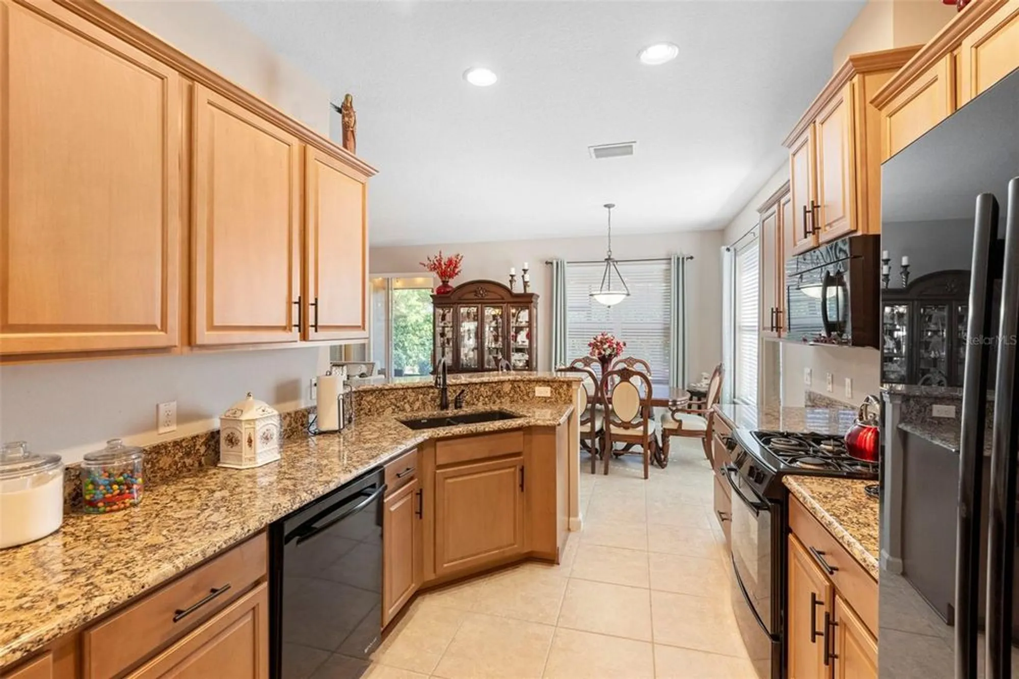 Property Slideshow image 23 of 36 | 1385 longley pl, Deland, FL, 32724