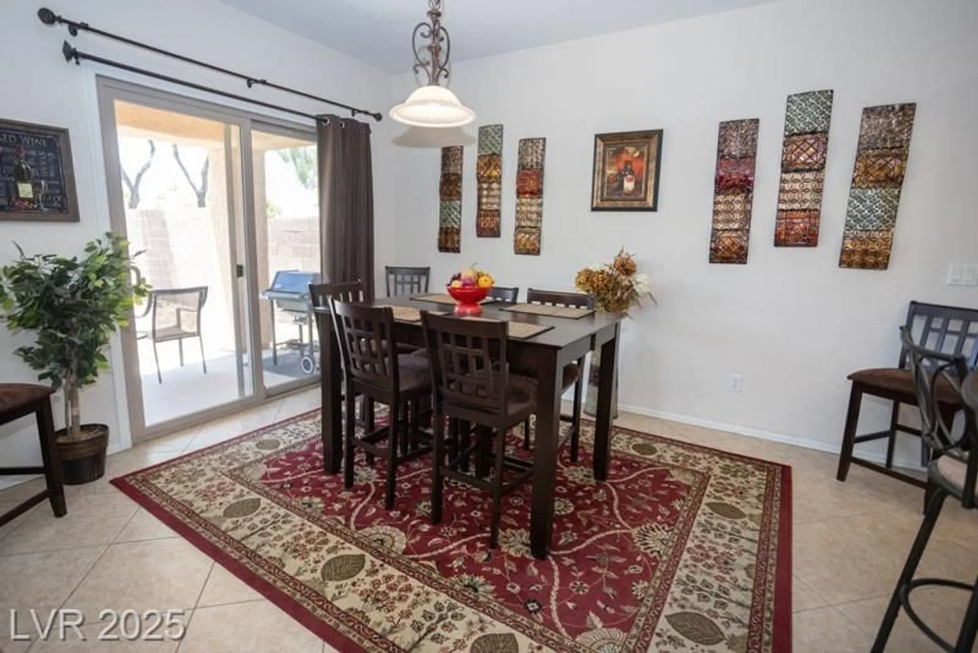 Property Slideshow image 12 of 43 | 5935 saddle horse ave, Las Vegas, NV, 89122