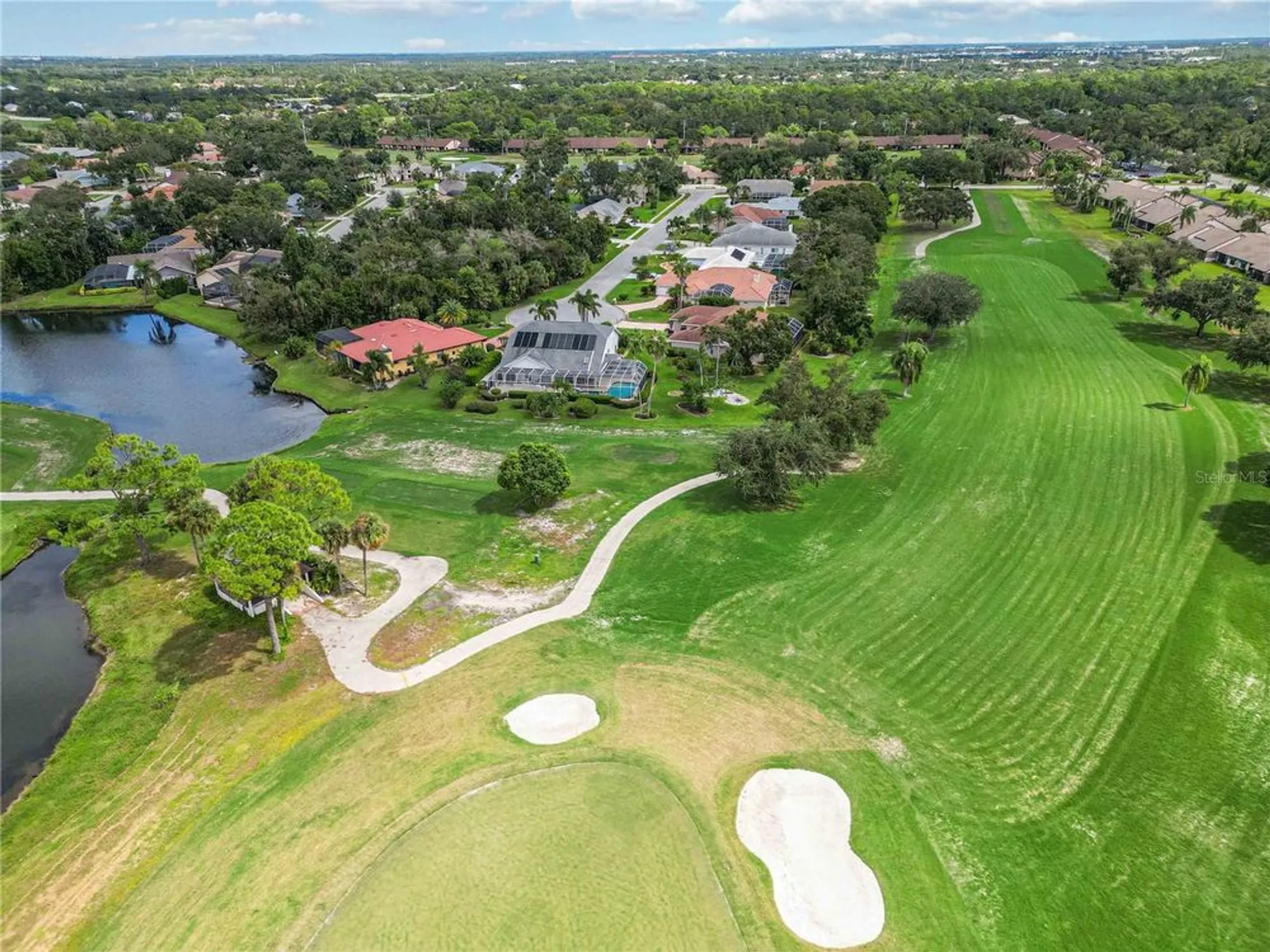 Property Slideshow image 41 of 60 | 6085 clubside dr, Sarasota, FL, 34243