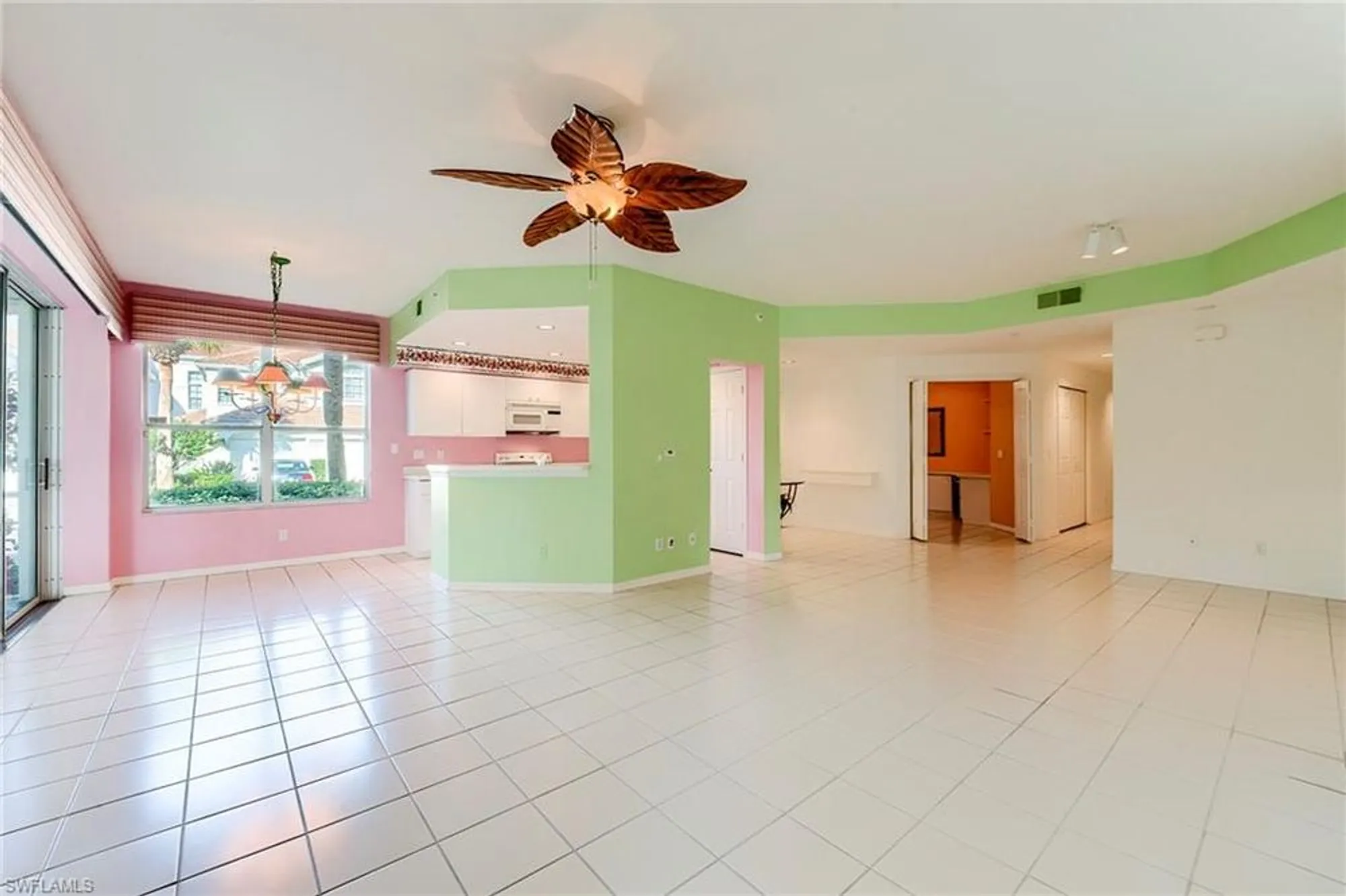 Property Slideshow image 8 of 35 | 25203 pelican creek cir 102, Bonita Springs, FL, 34134