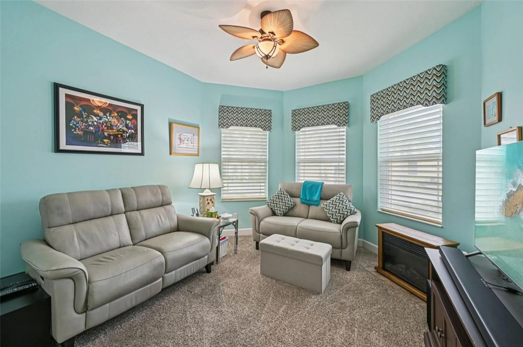 Property Slideshow image 18 of 75 | 2336 oakley green dr, Sun City Center, FL, 33573
