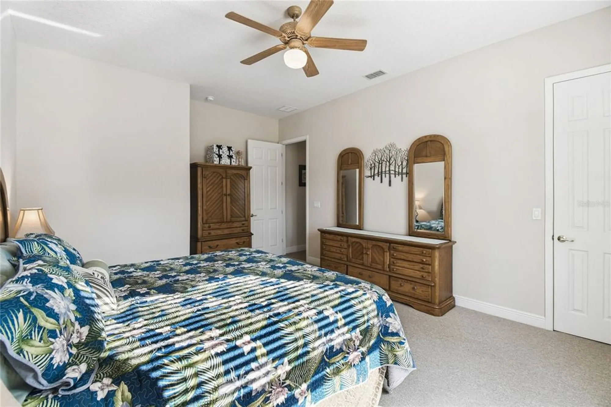 Property Slideshow image 45 of 83 | 116 amalfi ln, Poinciana, FL, 34759