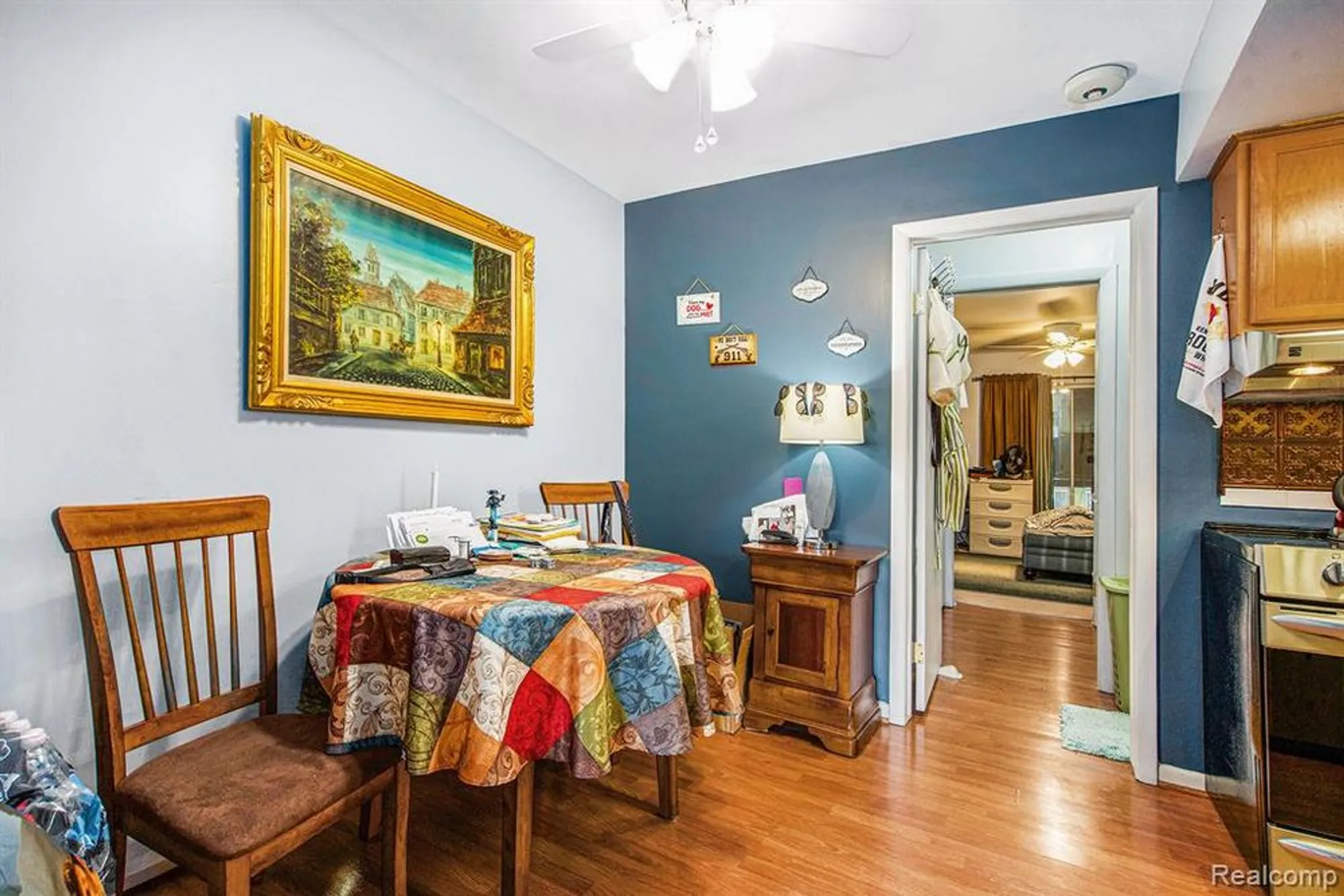 Property Slideshow image 8 of 28 | 25235 franklin ter # 8, South Lyon, MI, 48178