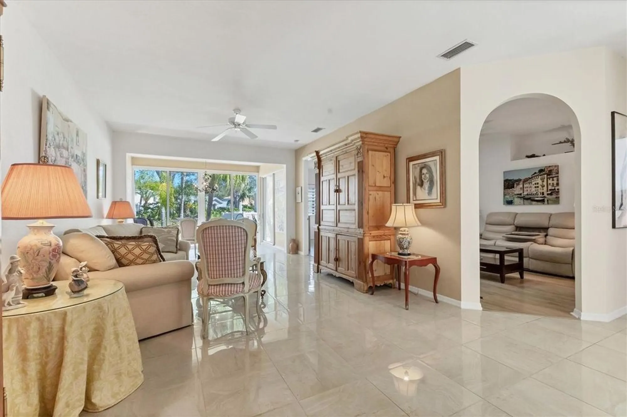 Property Slideshow image 9 of 50 | 6907 stoneywalk ct, Bradenton, FL, 34203